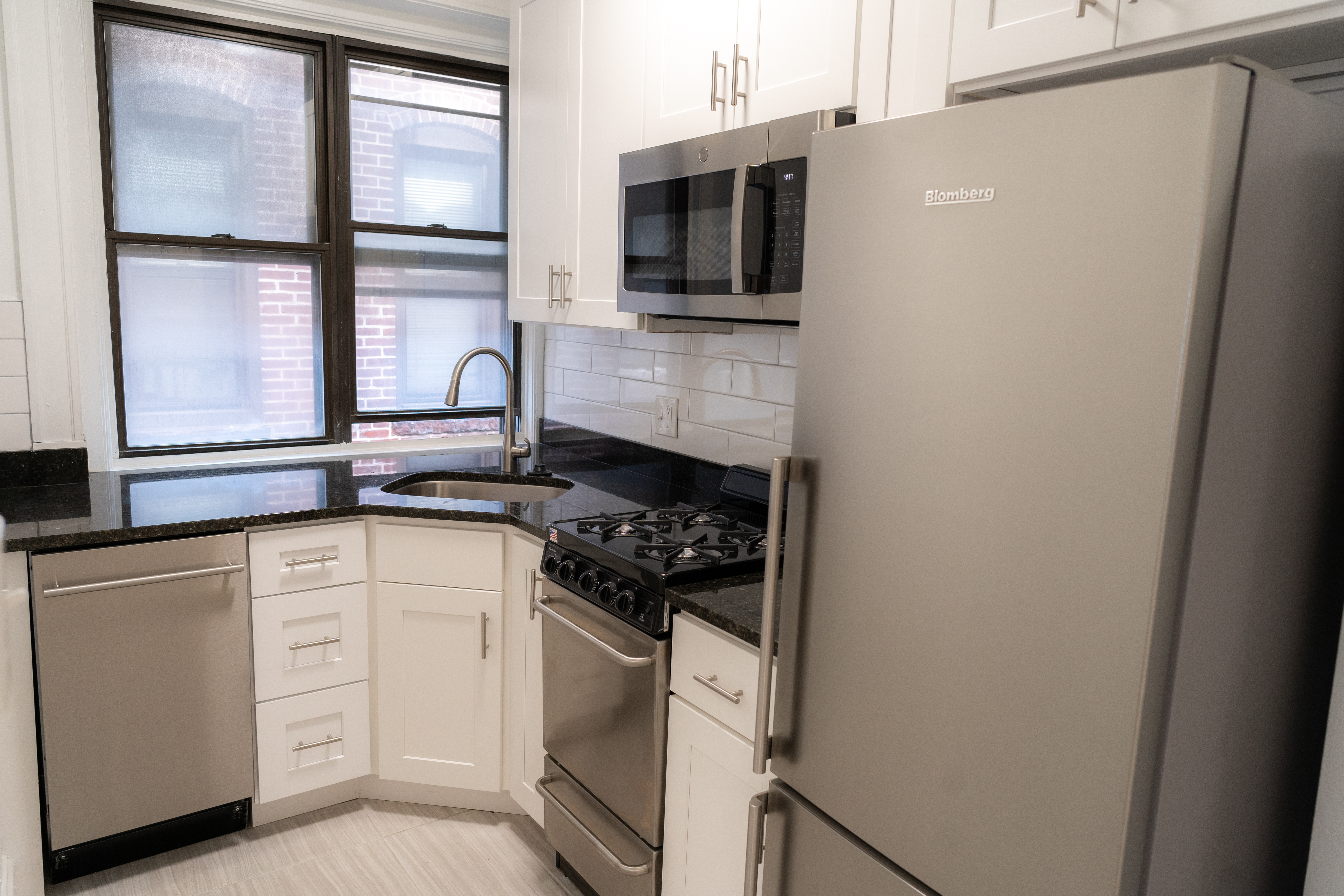 91 Westland Ave, Fenway