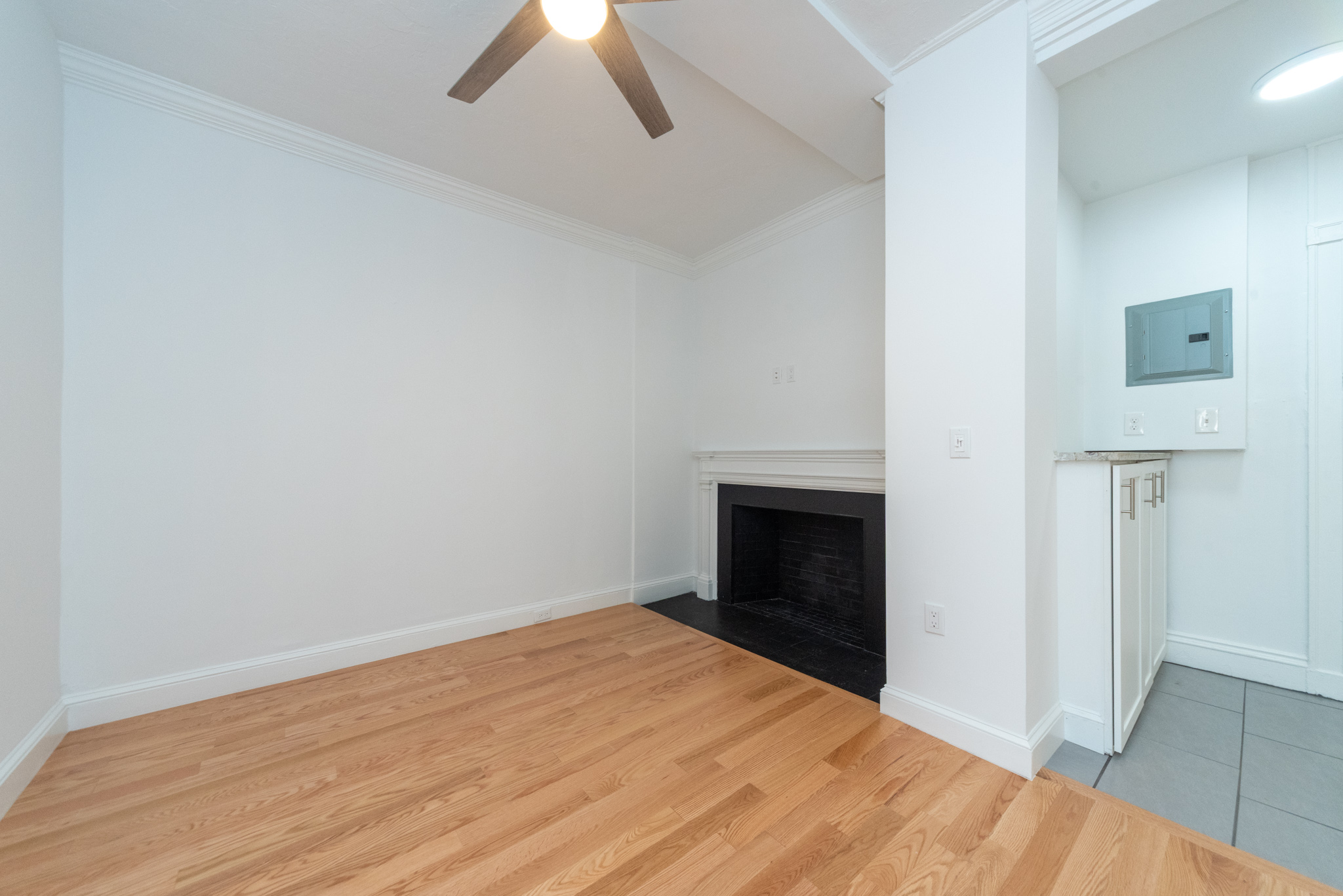 Rental image