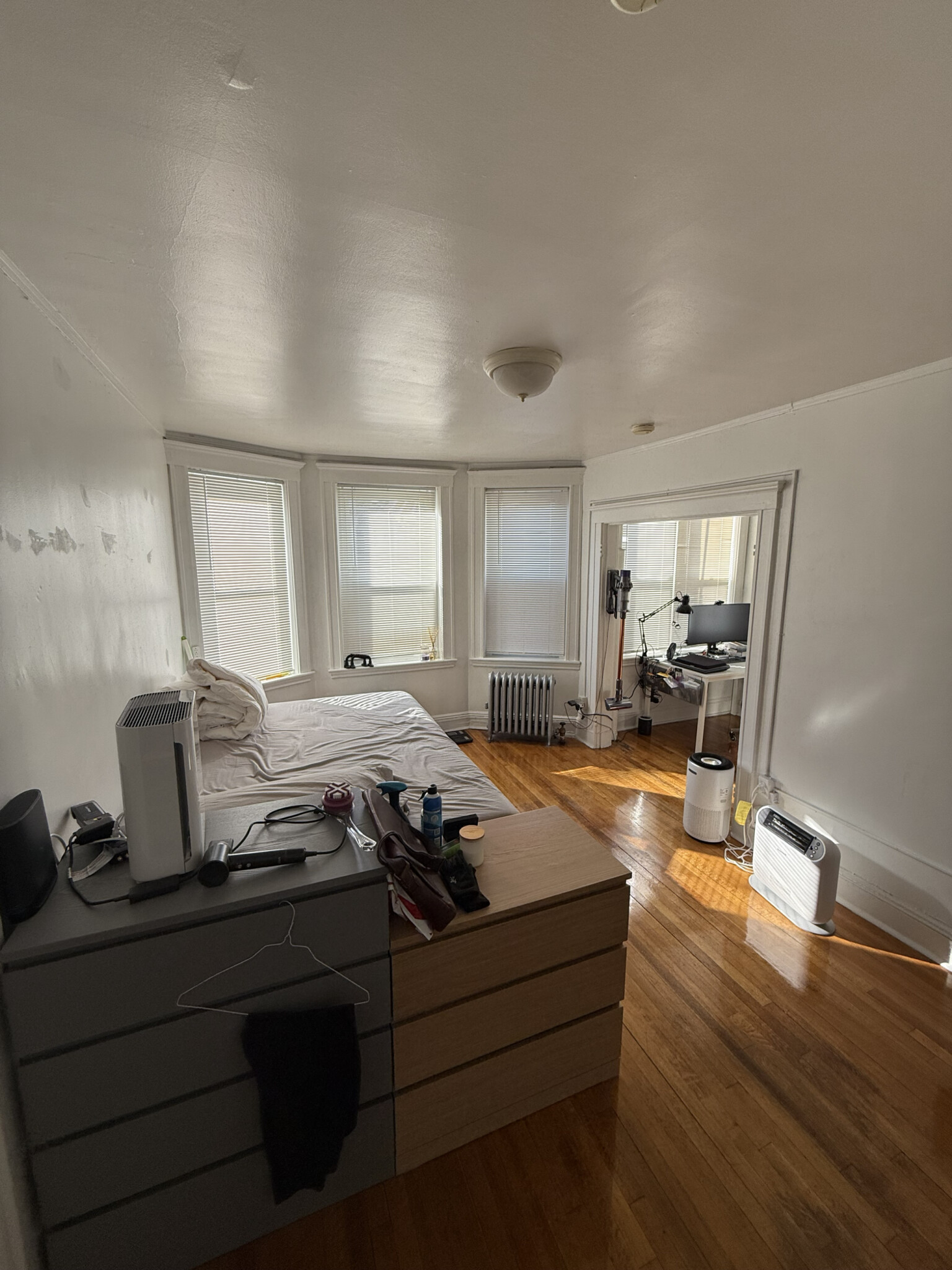 Rental image