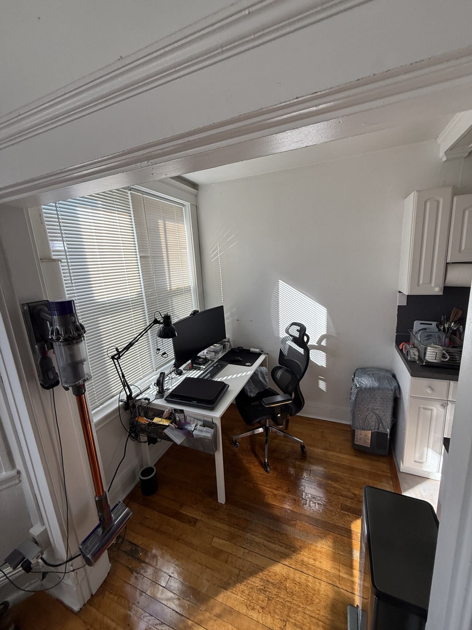 Rental image