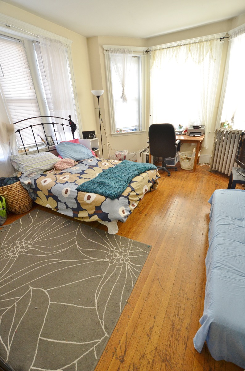 Rental image