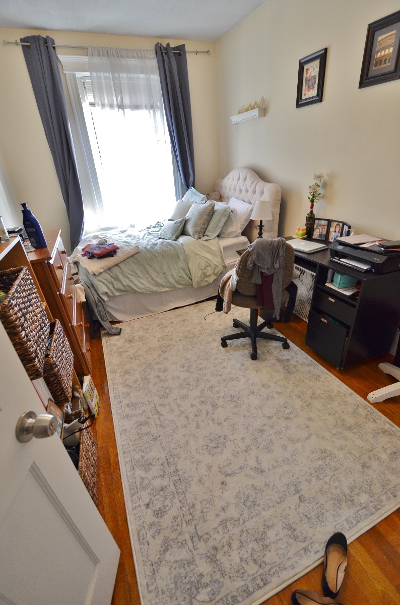 Rental image