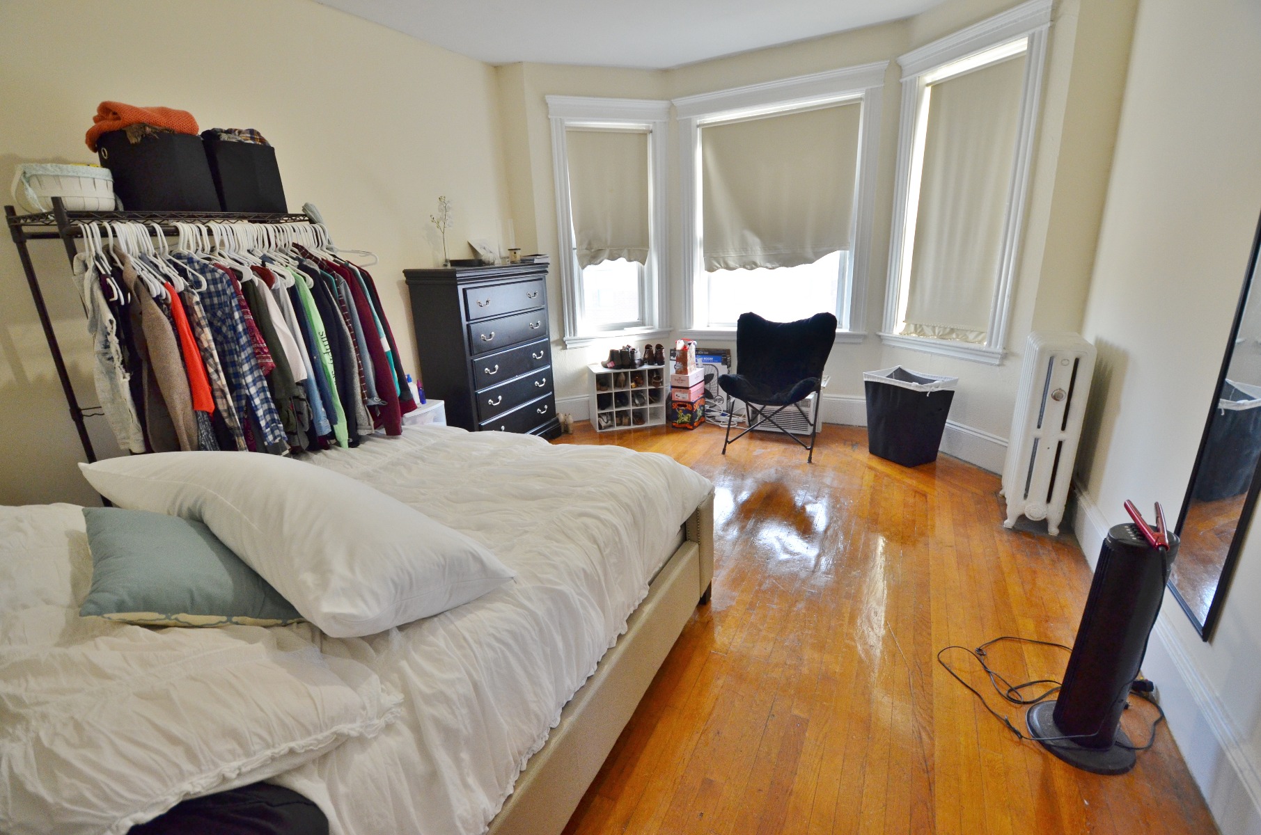 Rental image