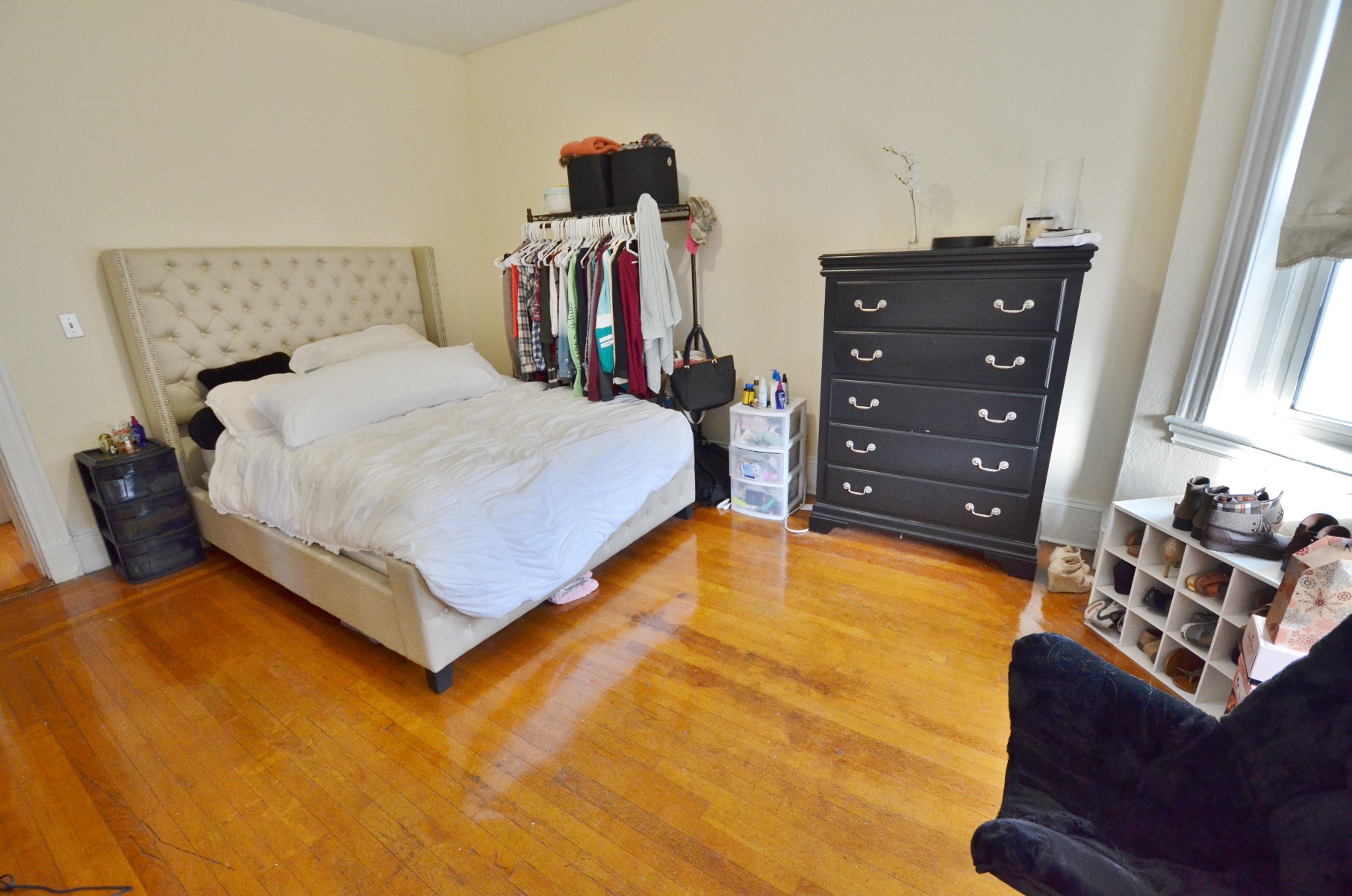 Rental image