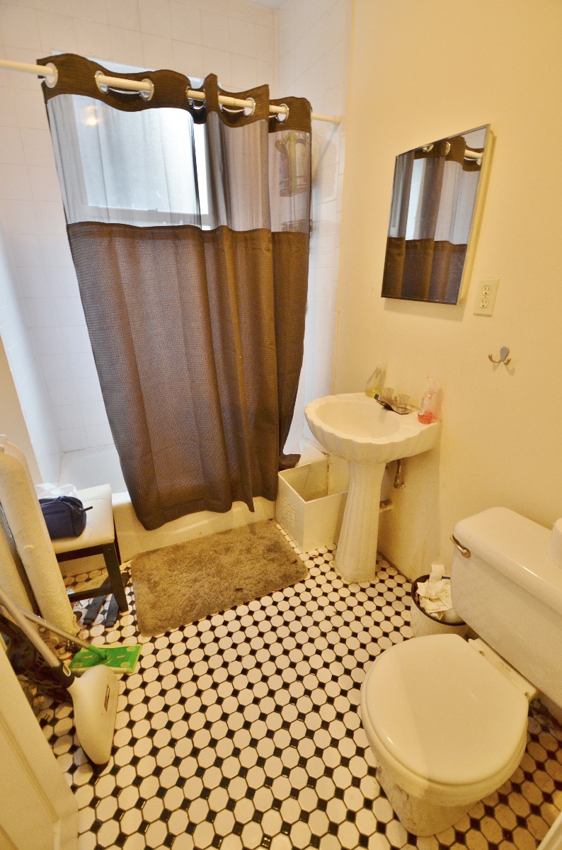 Rental image