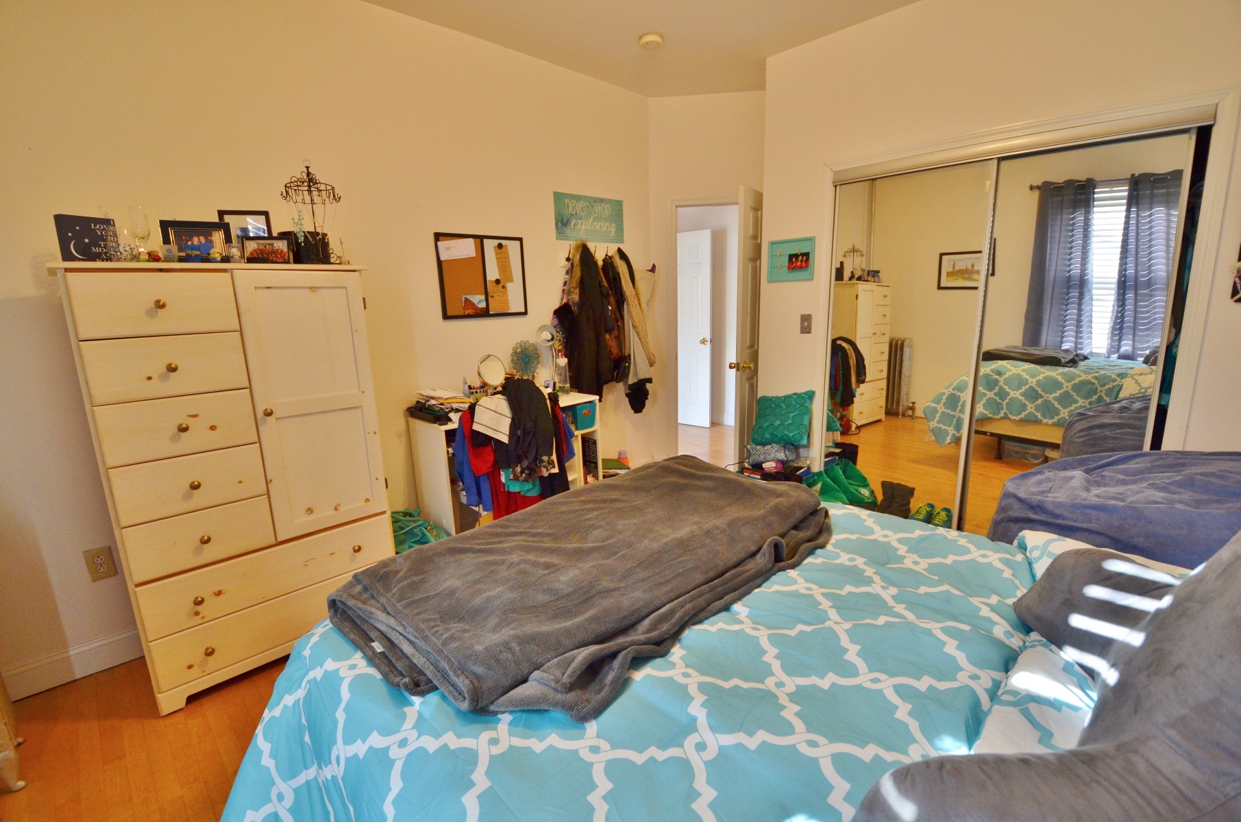 Rental image