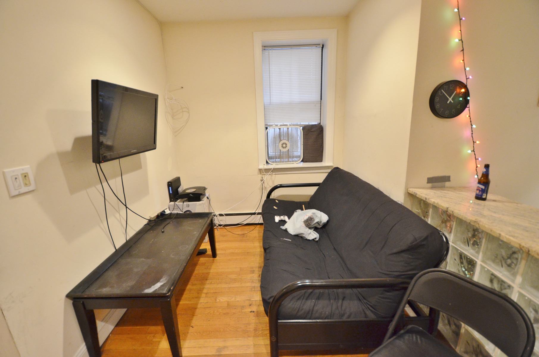 Rental image