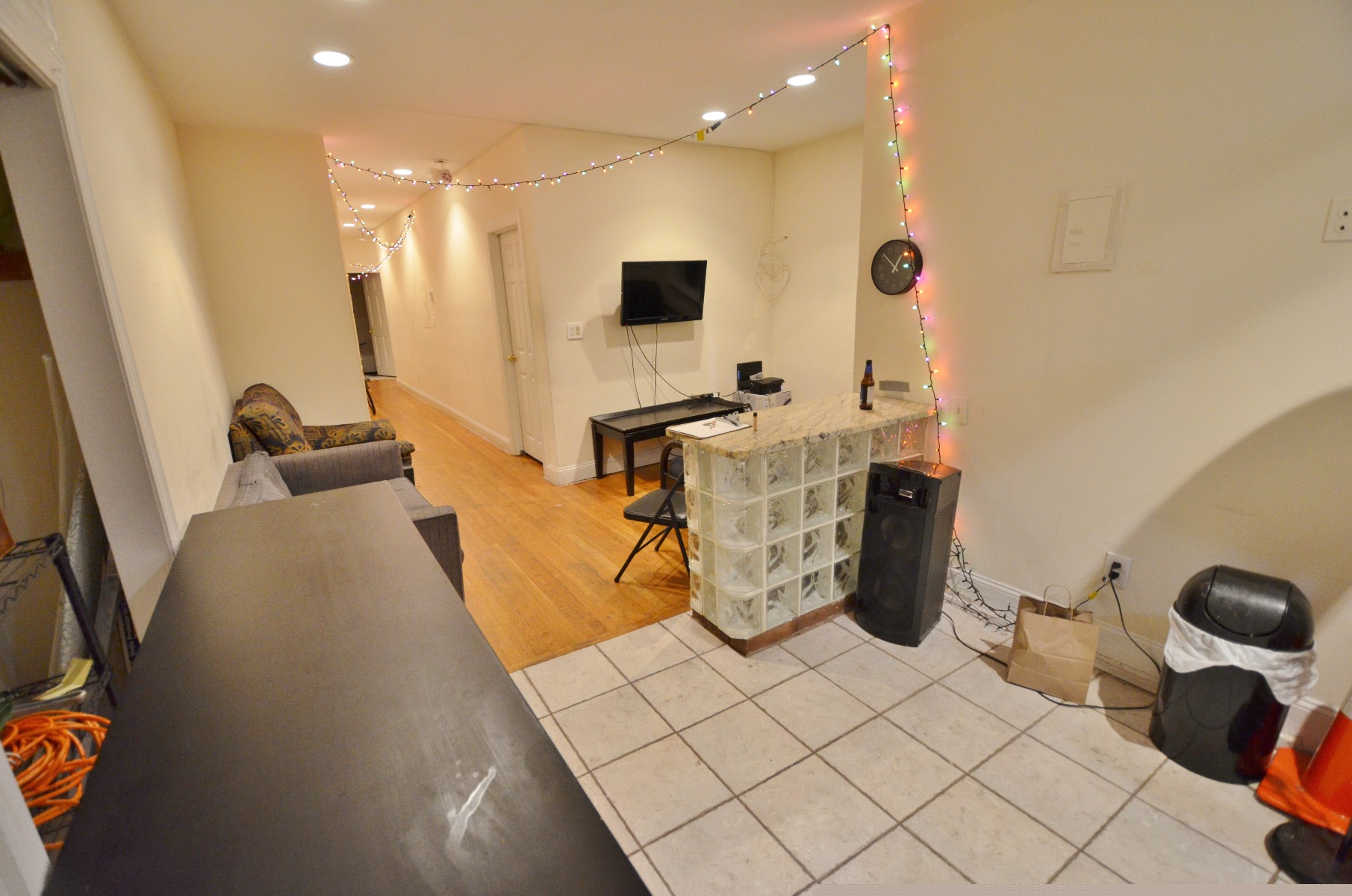 Rental image