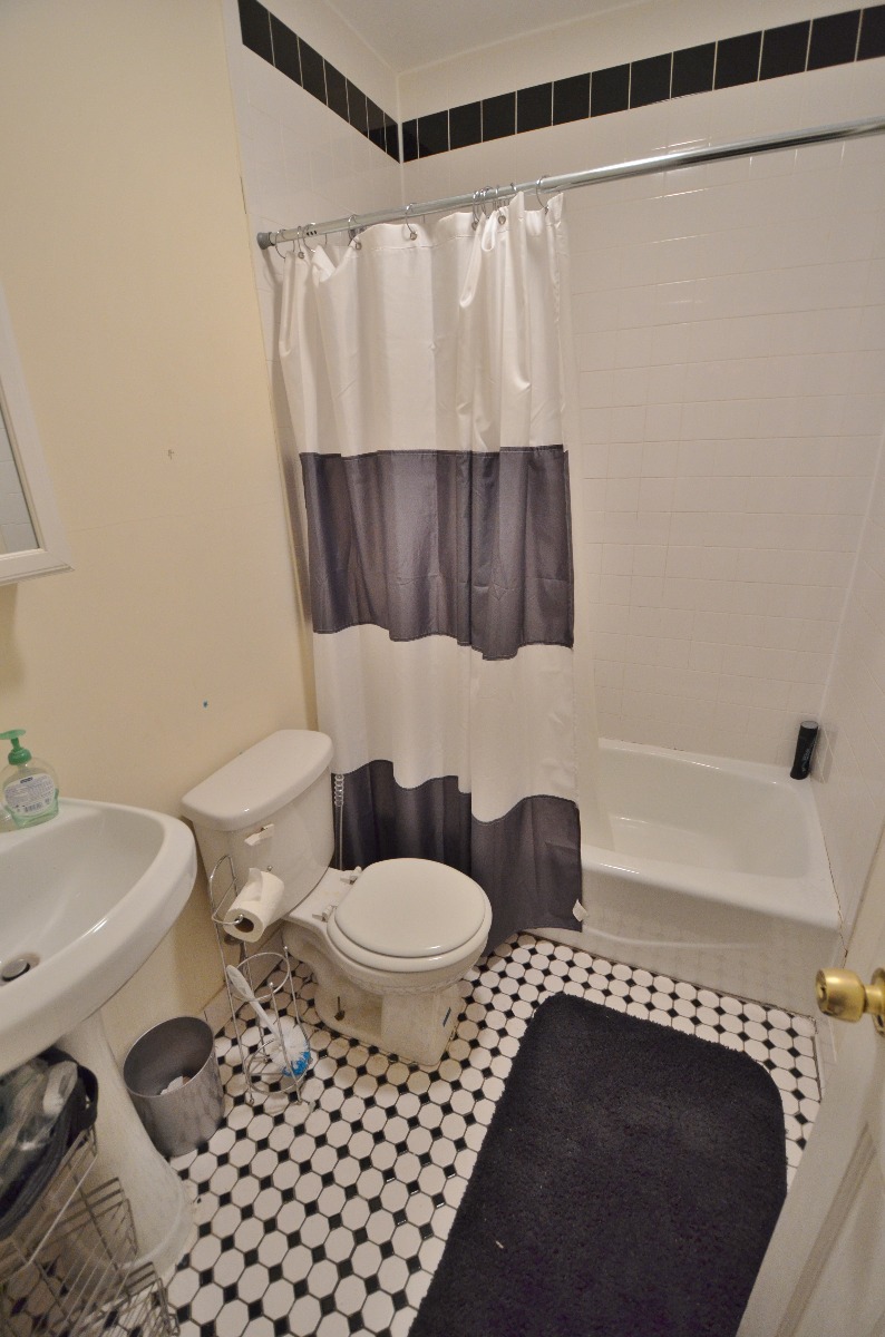 Rental image