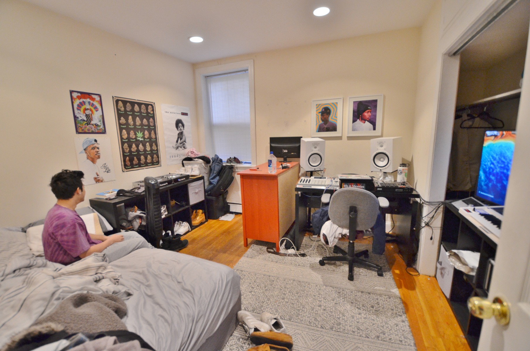 Rental image