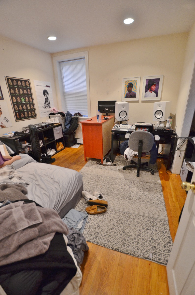Rental image