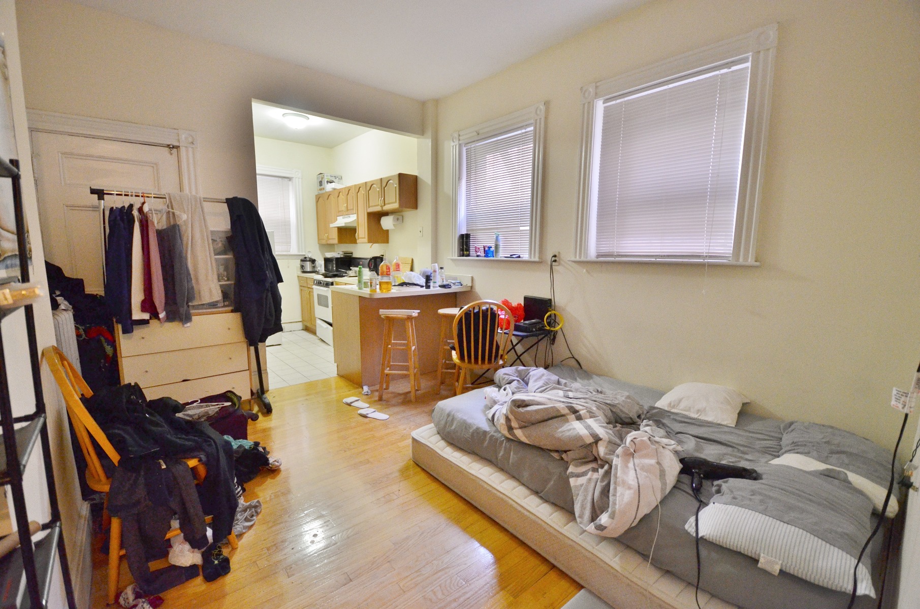 Rental image