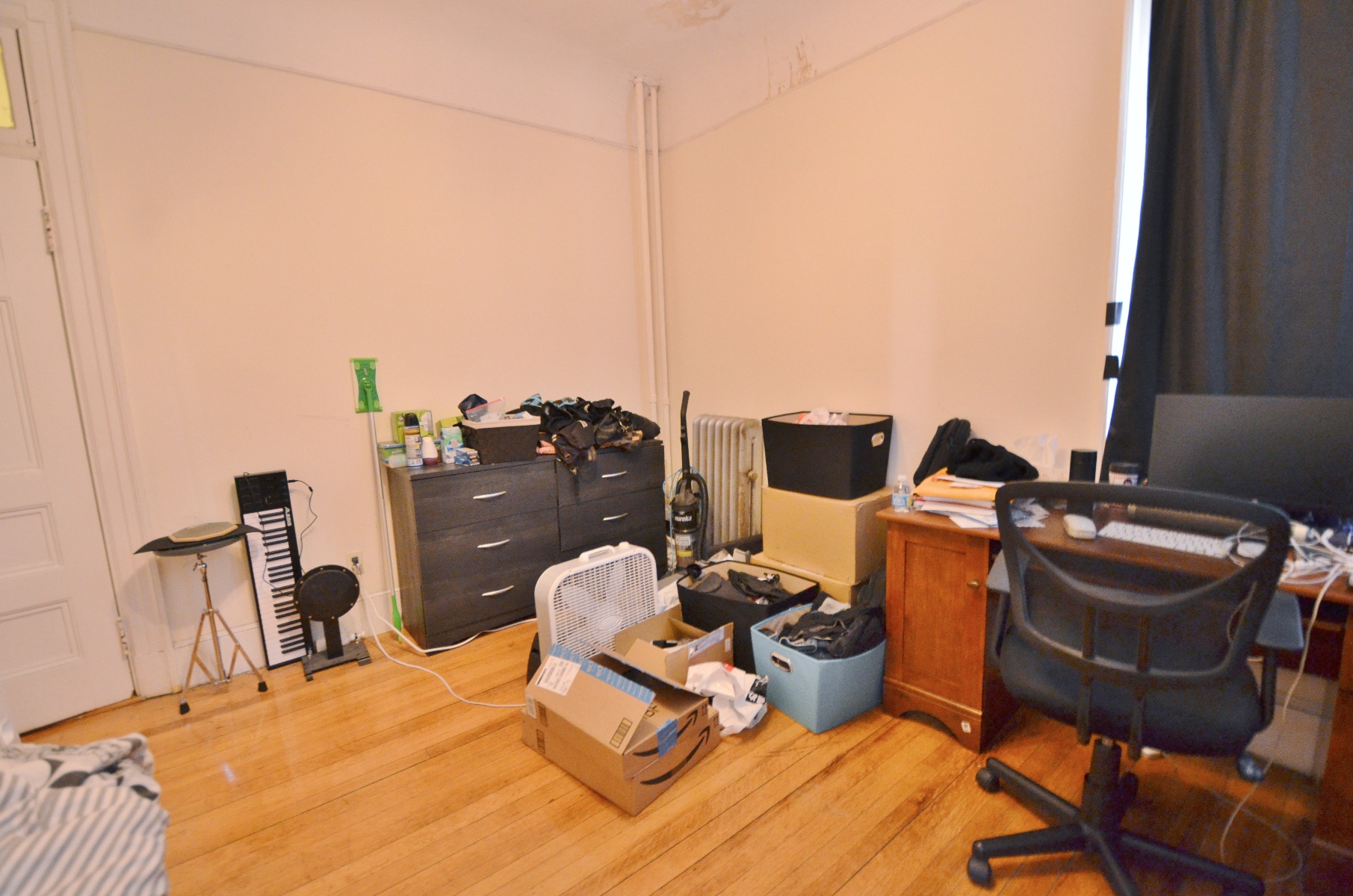 Rental image