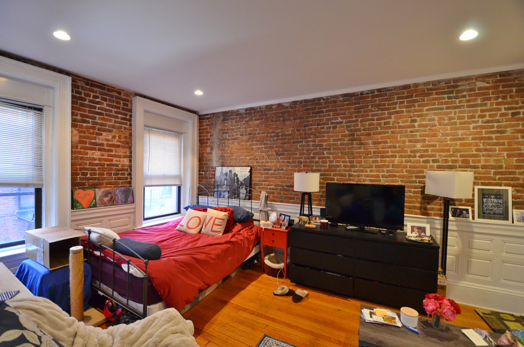 Rental image