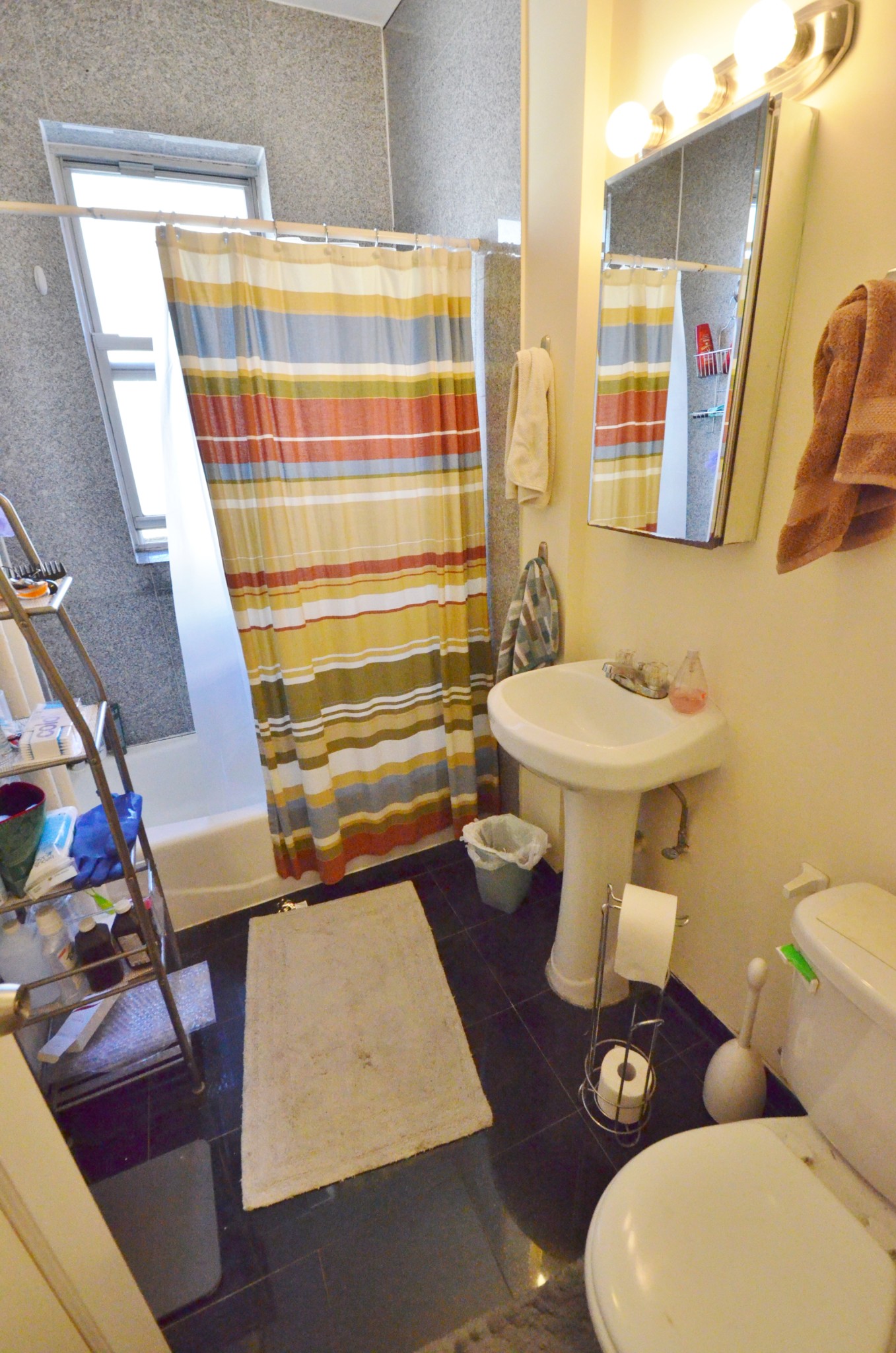 Rental image