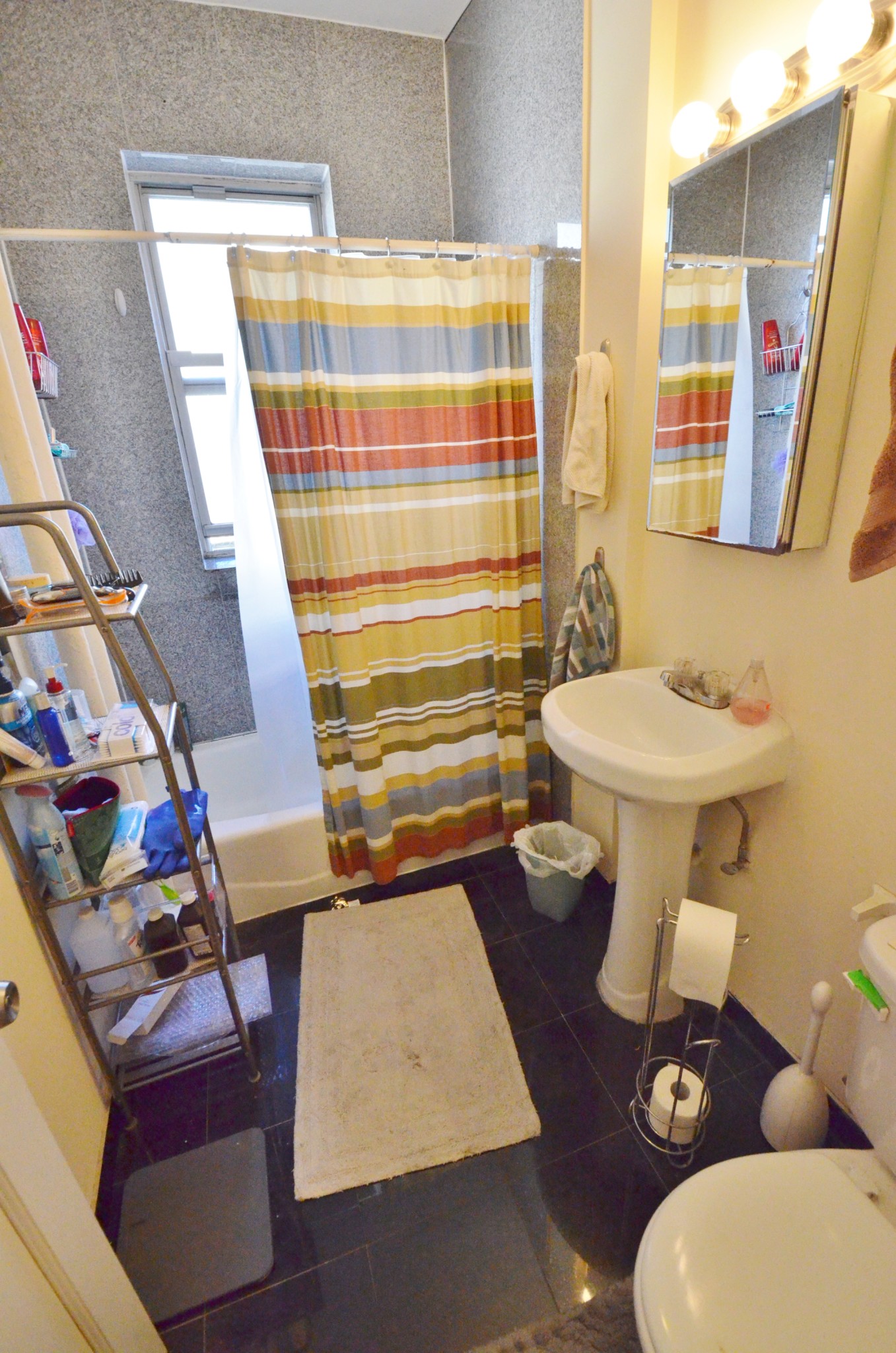 Rental image