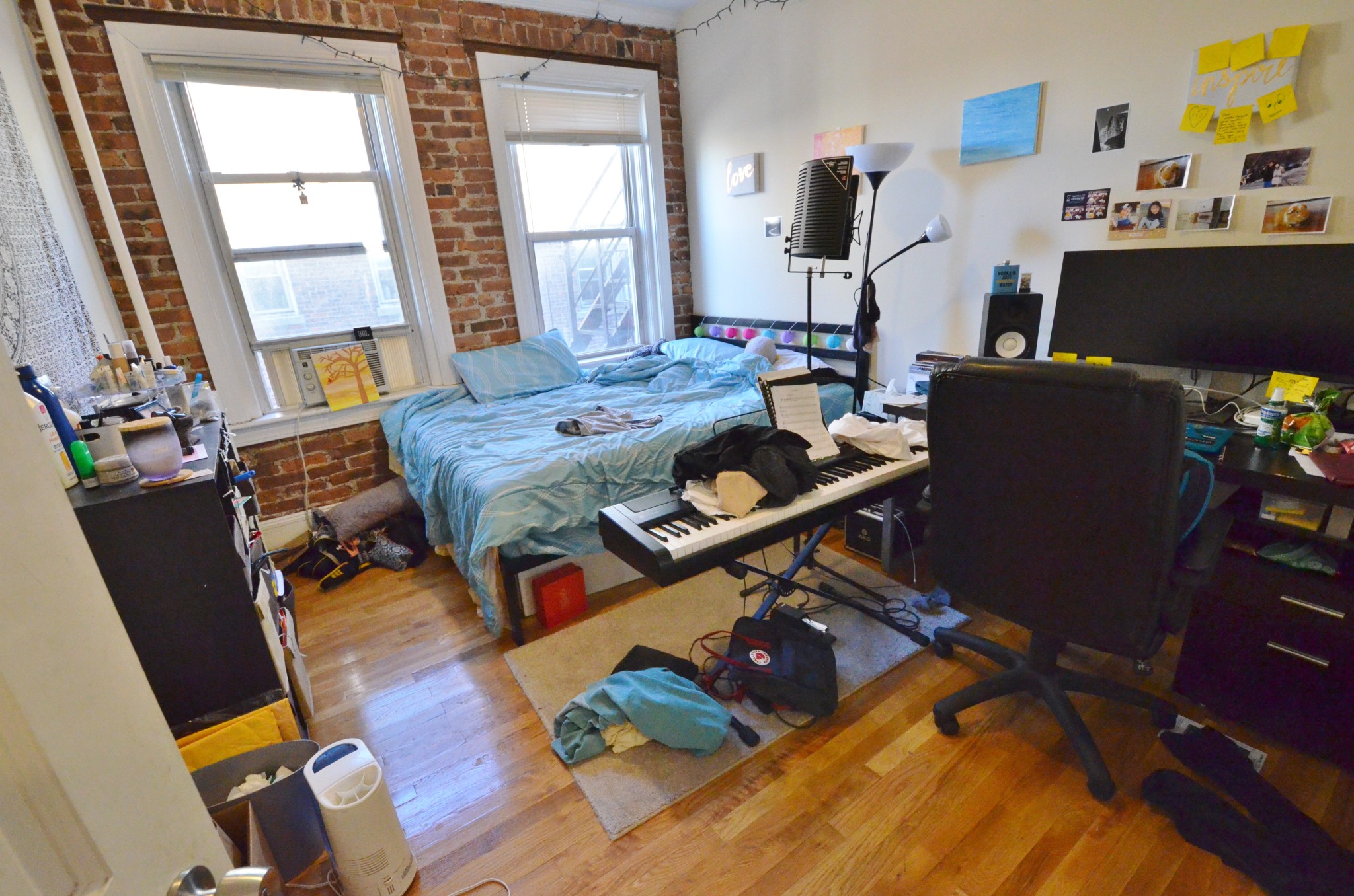 Rental image