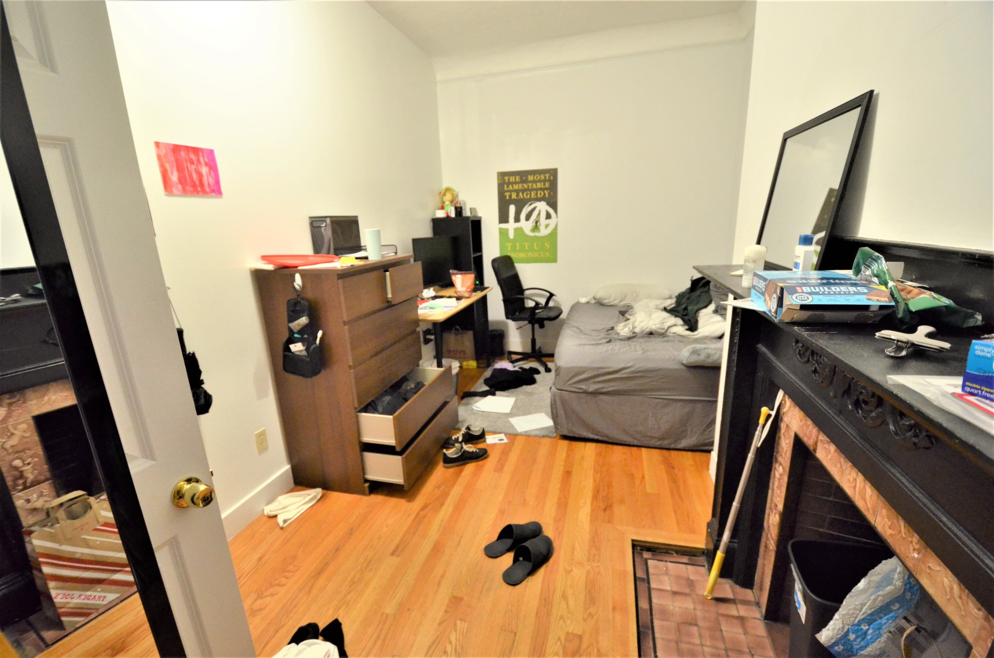 Rental image