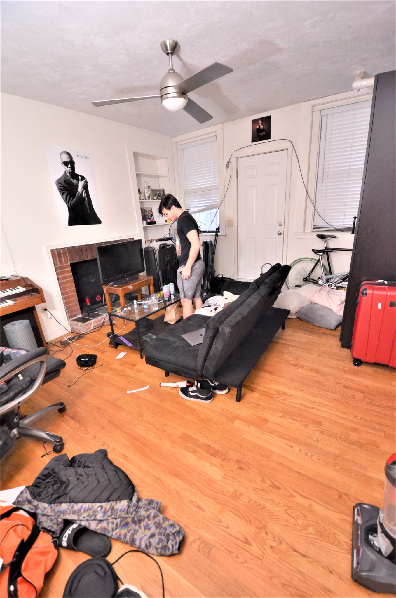 Rental image