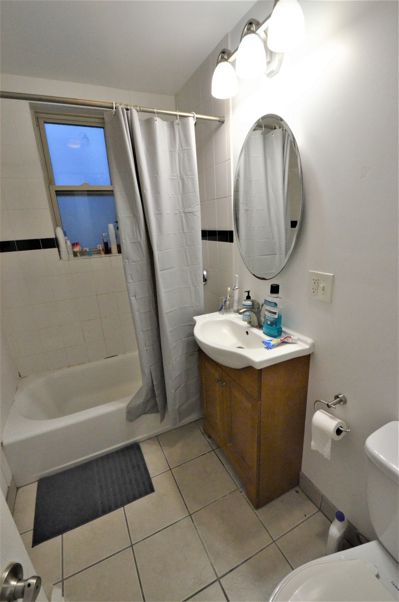 Rental image