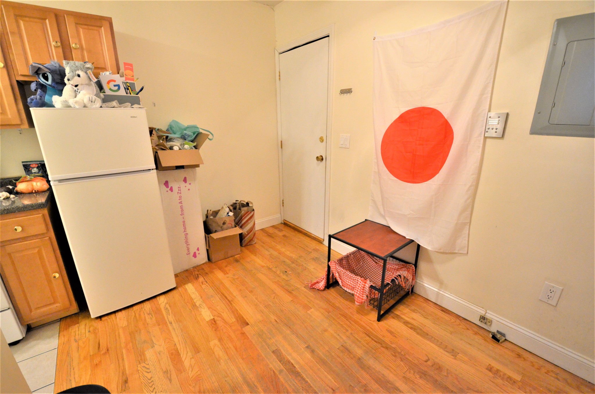 Rental image