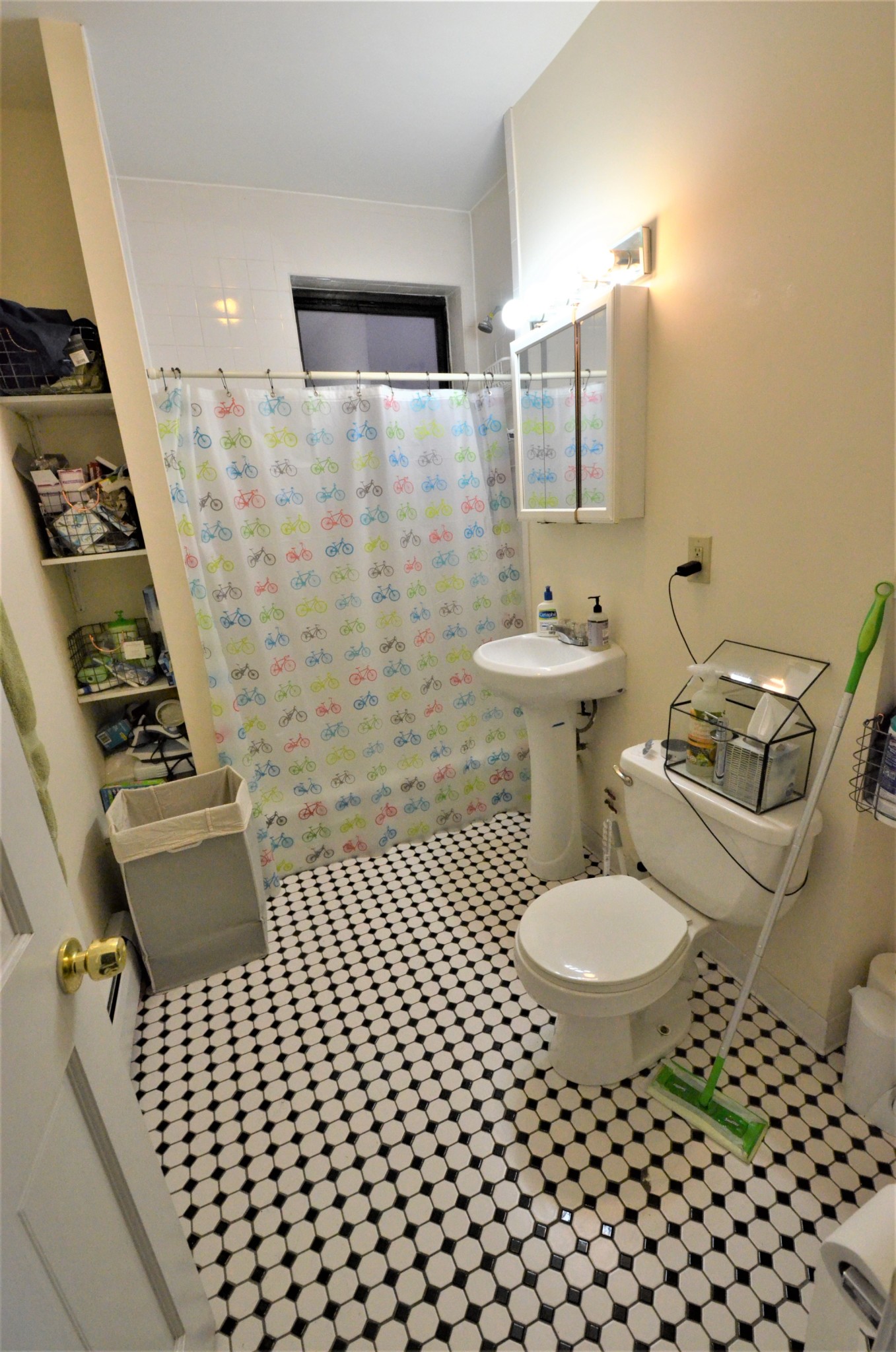 Rental image