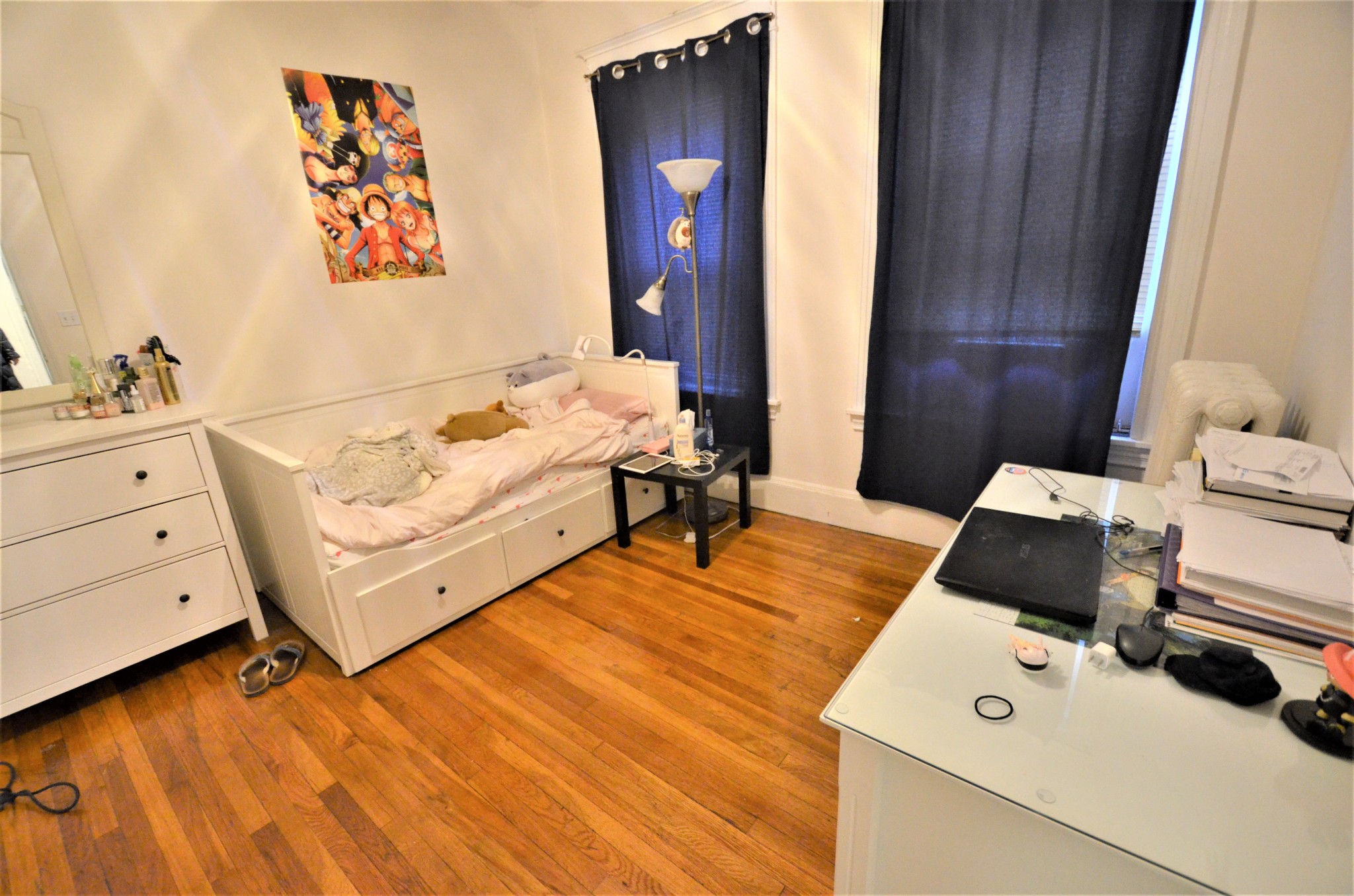 Rental image