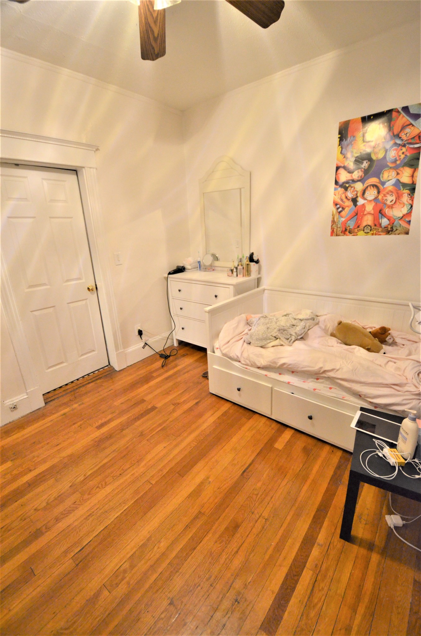 Rental image