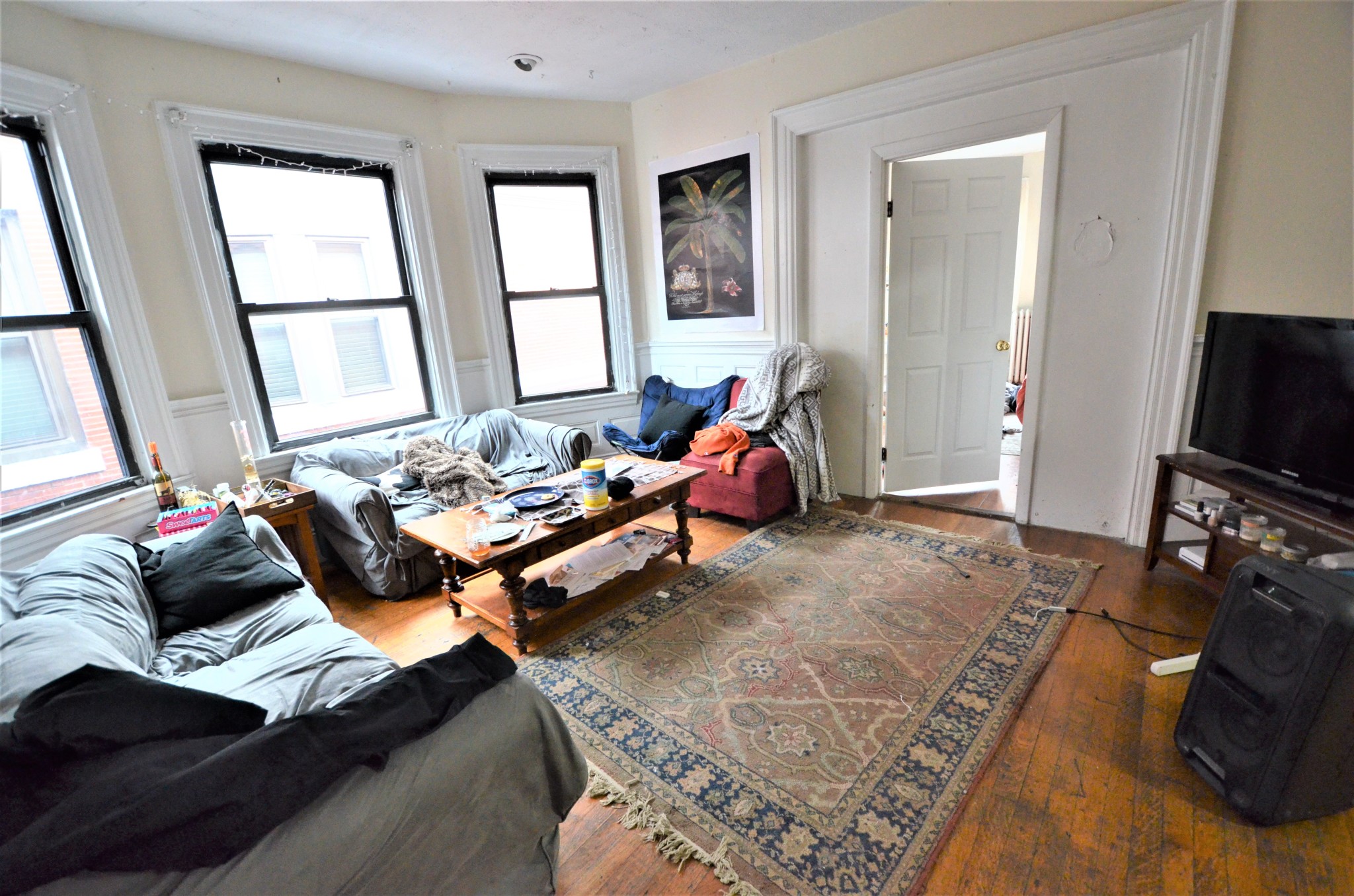 Rental image
