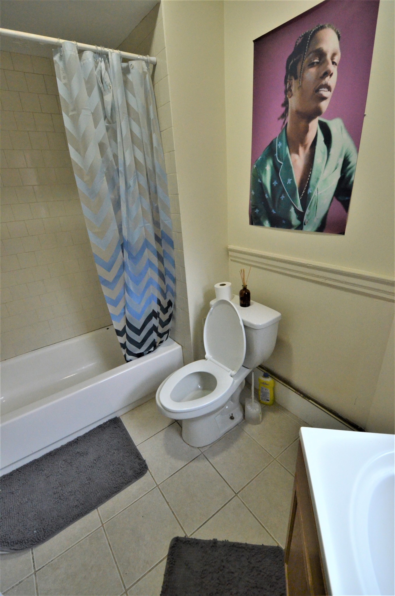 Rental image
