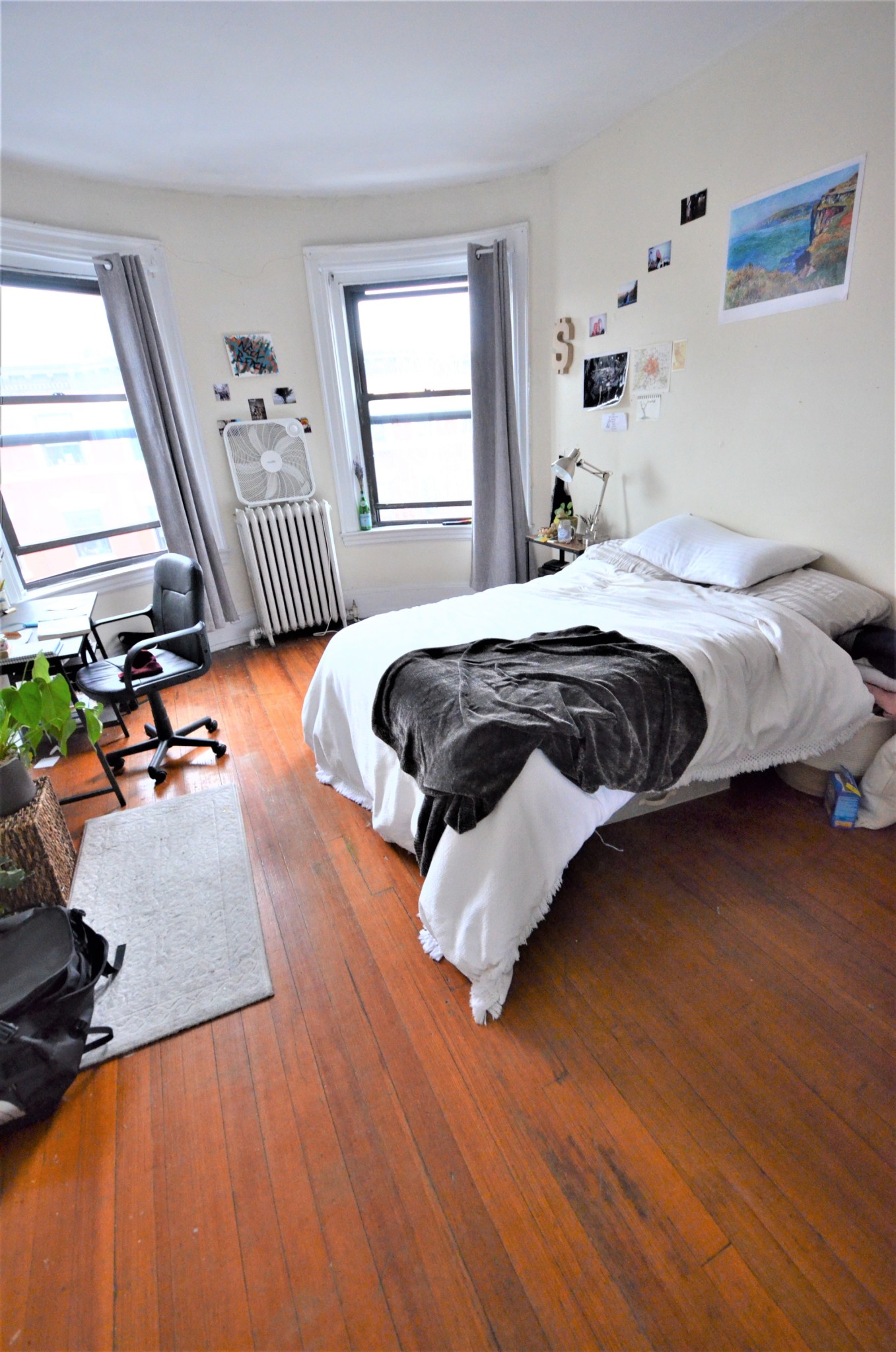 Rental image