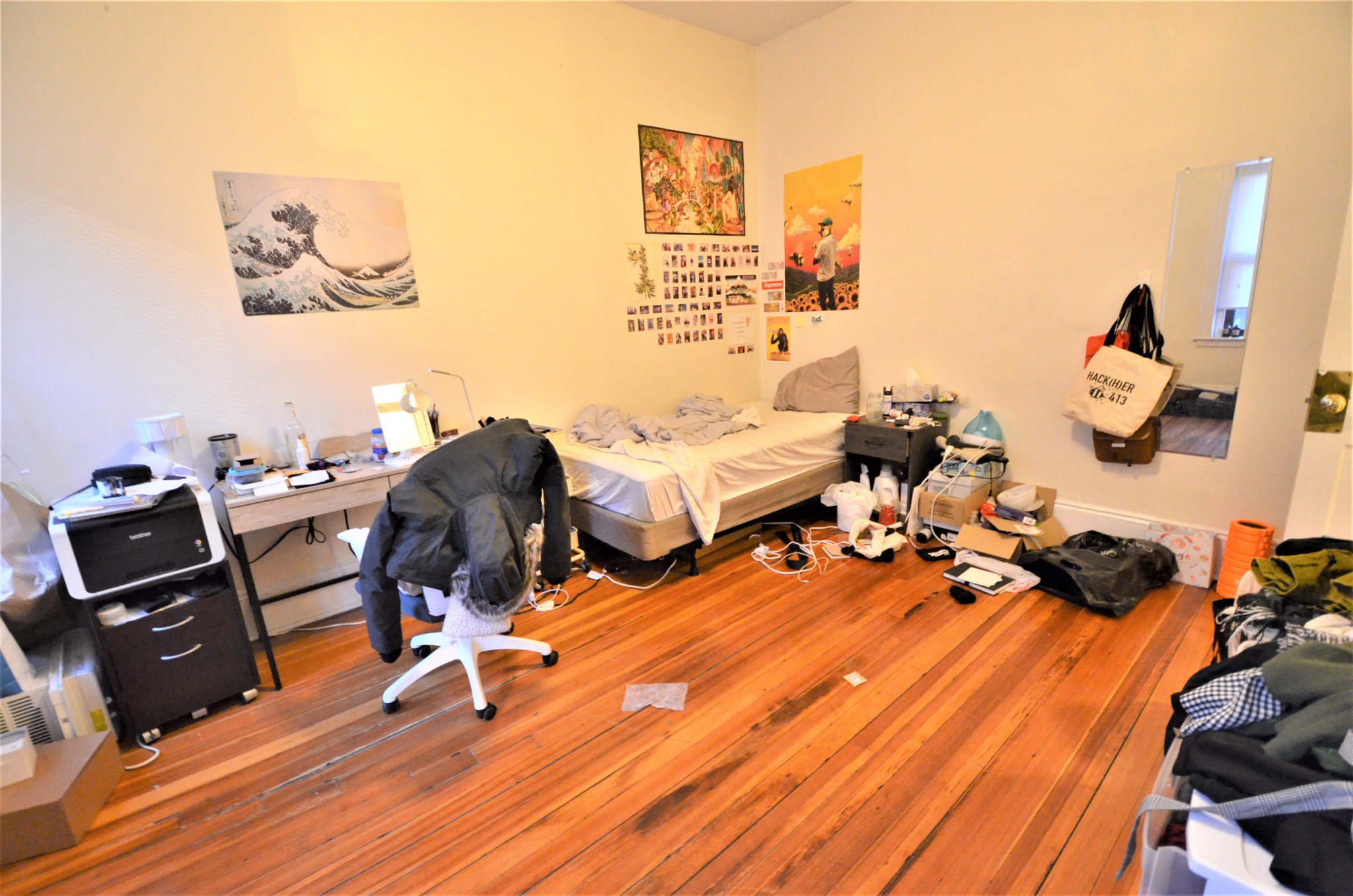 Rental image