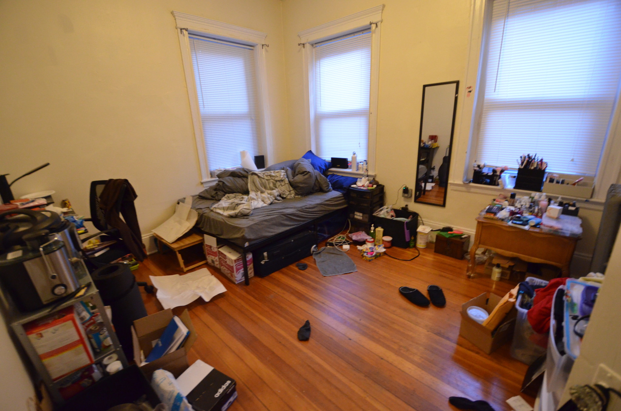 Rental image