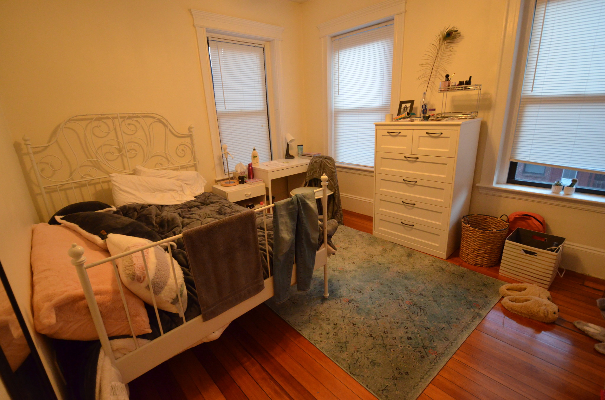 Rental image