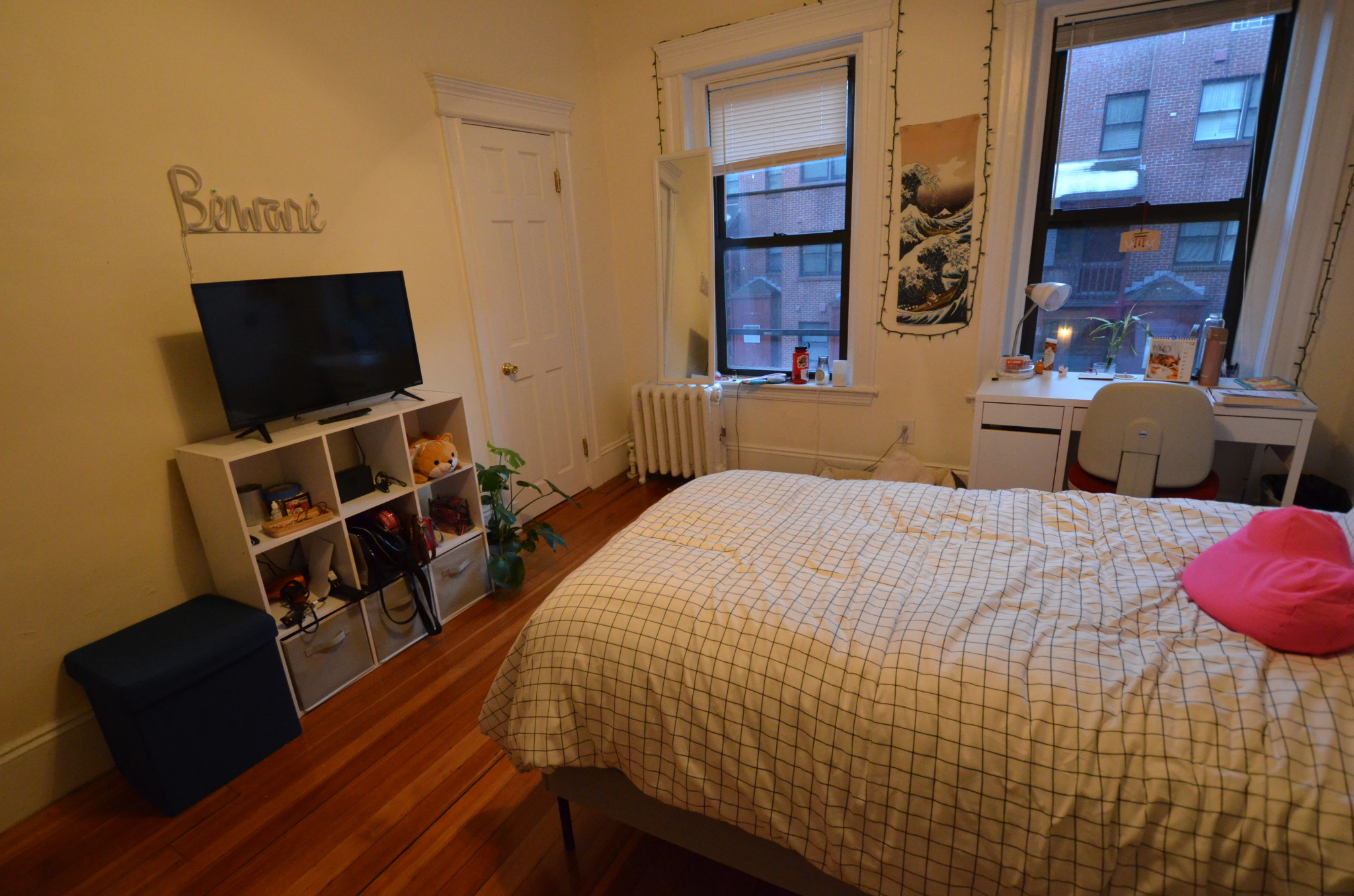 Rental image