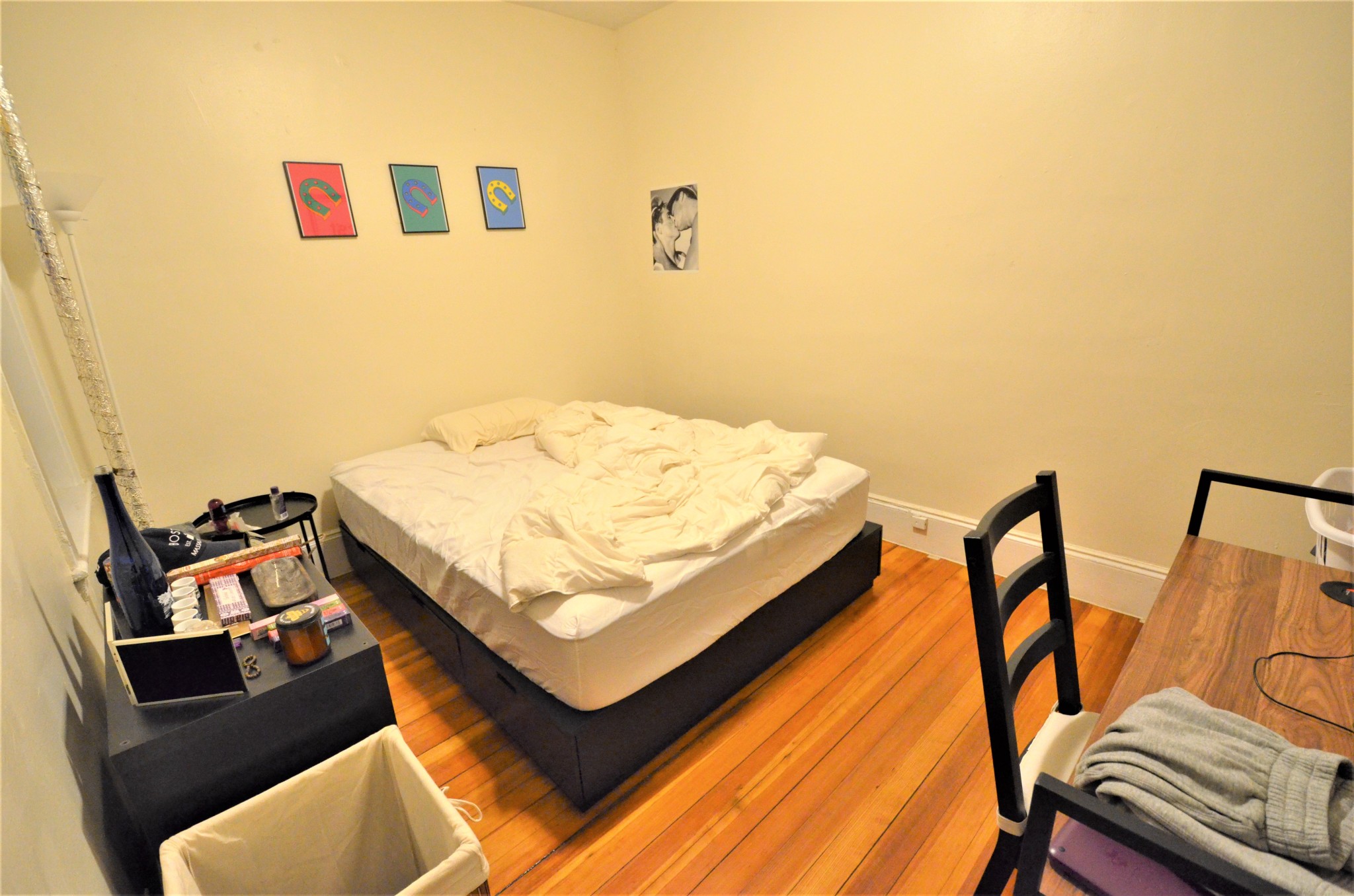 Rental image