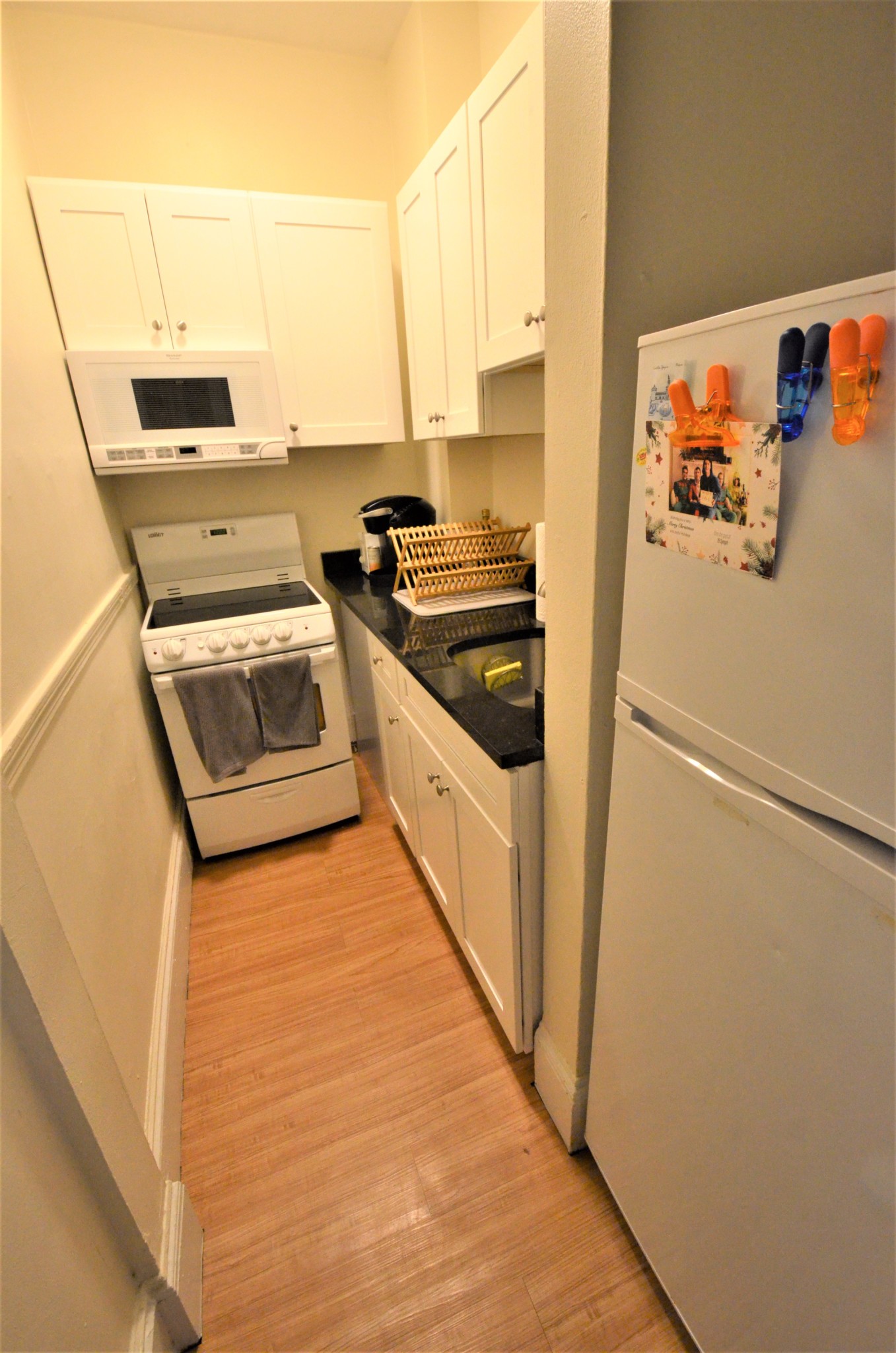 Listing featured image