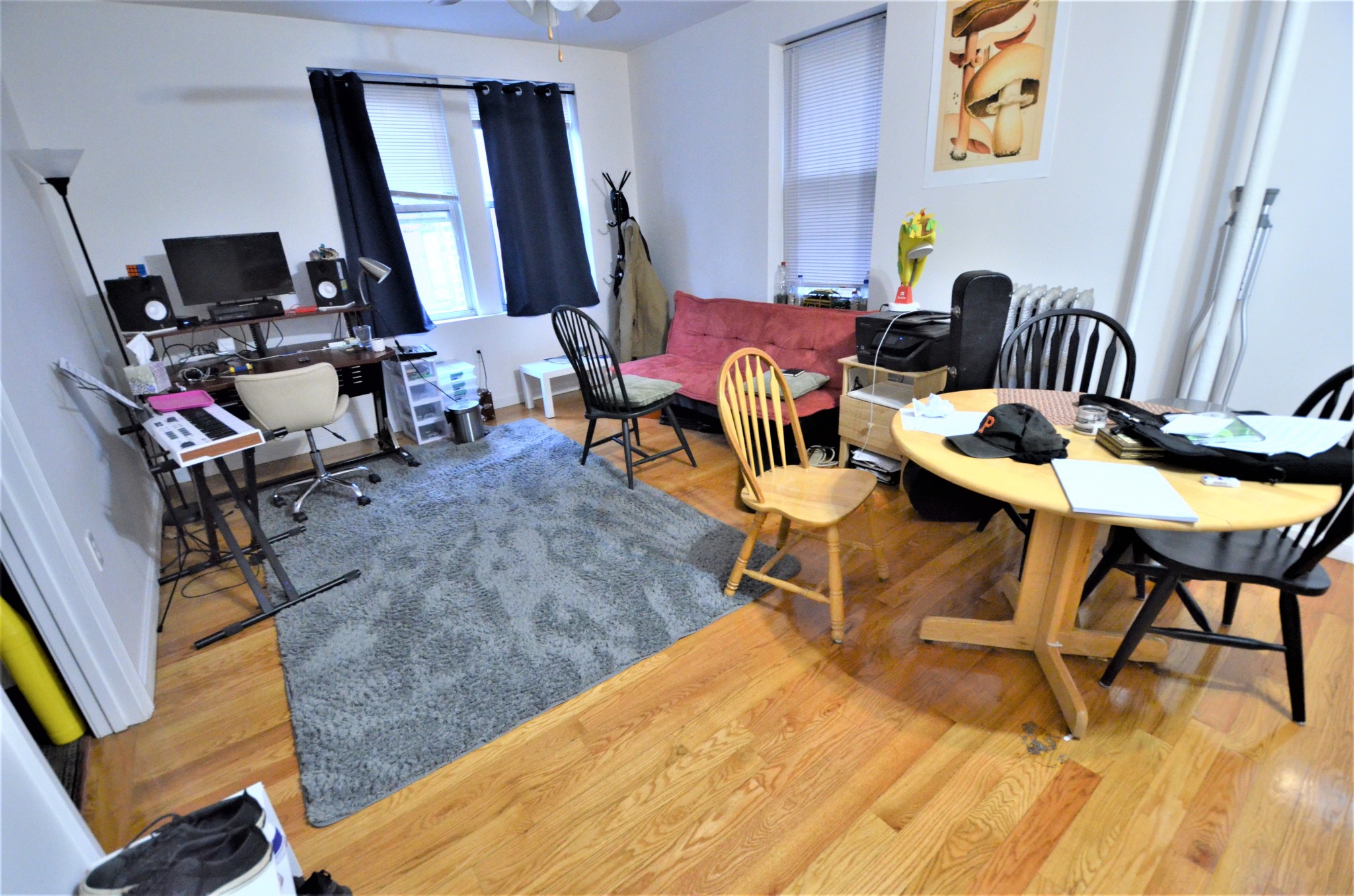 Rental image