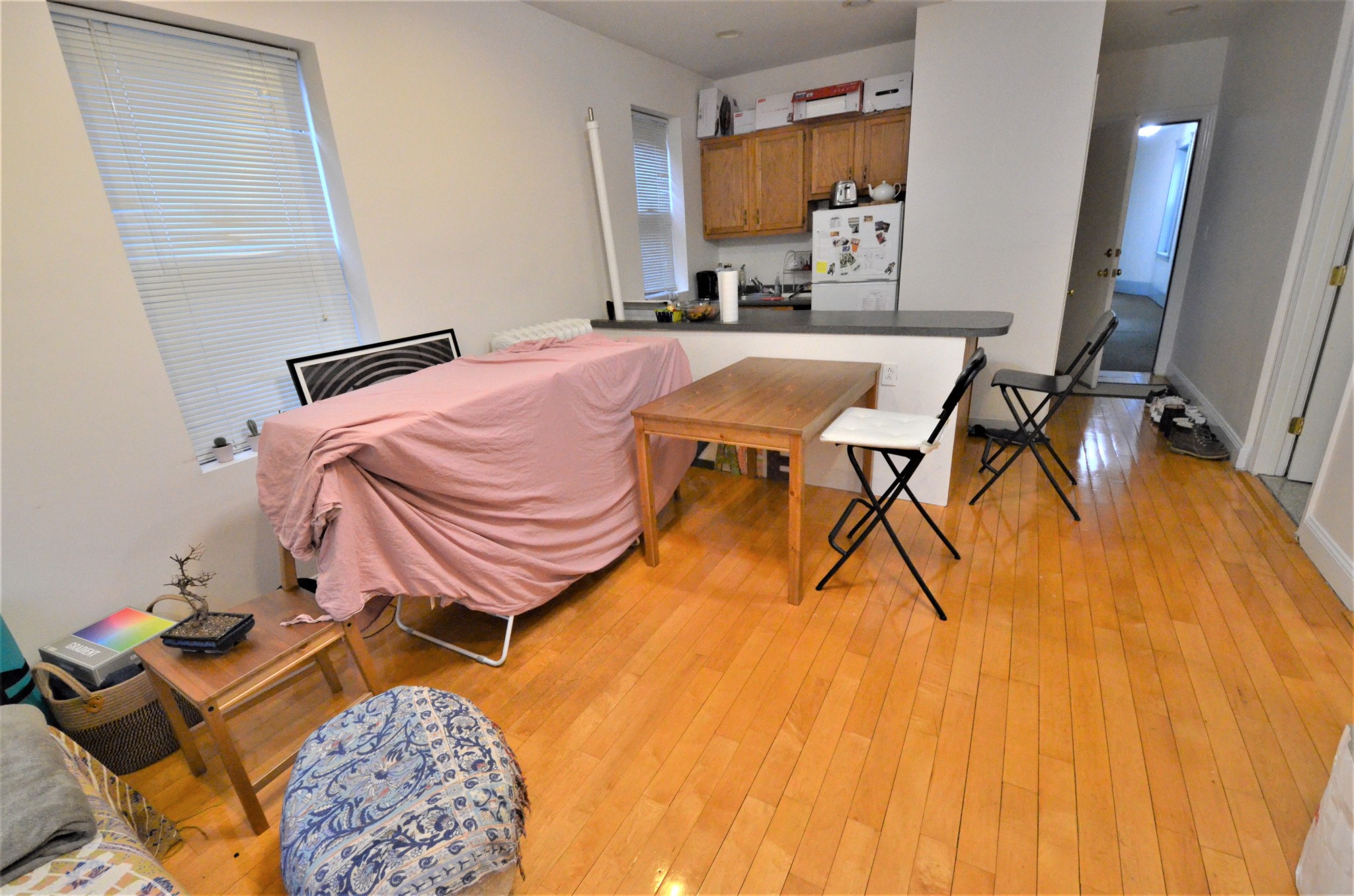 Rental image