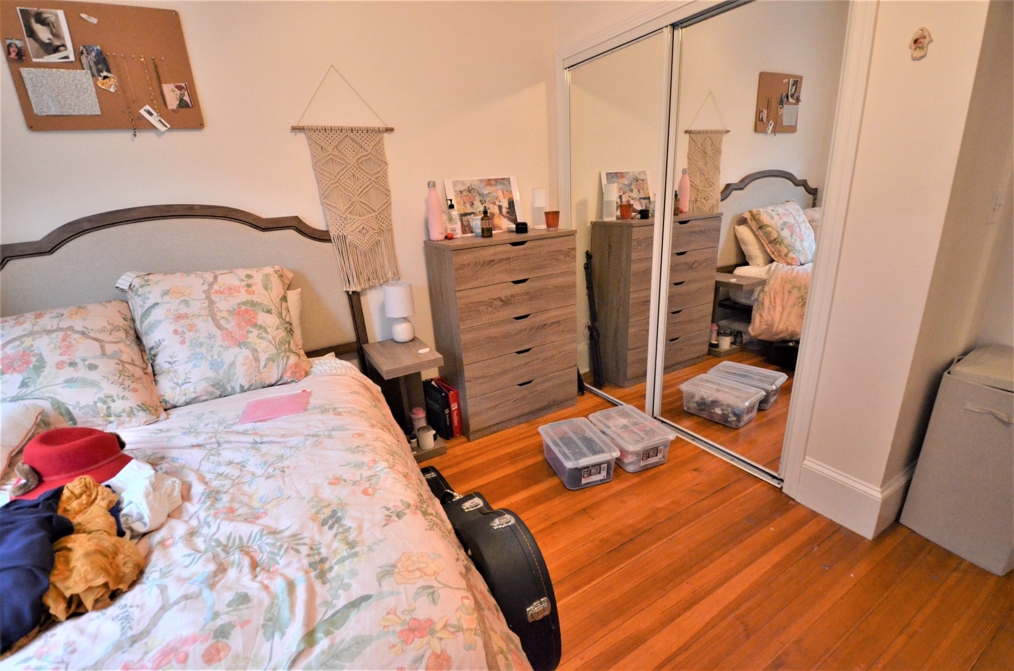 Rental image