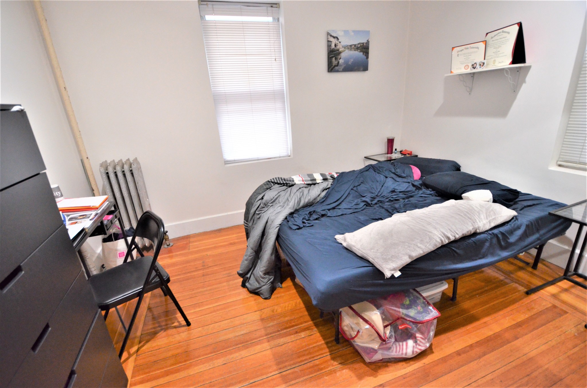 Rental image