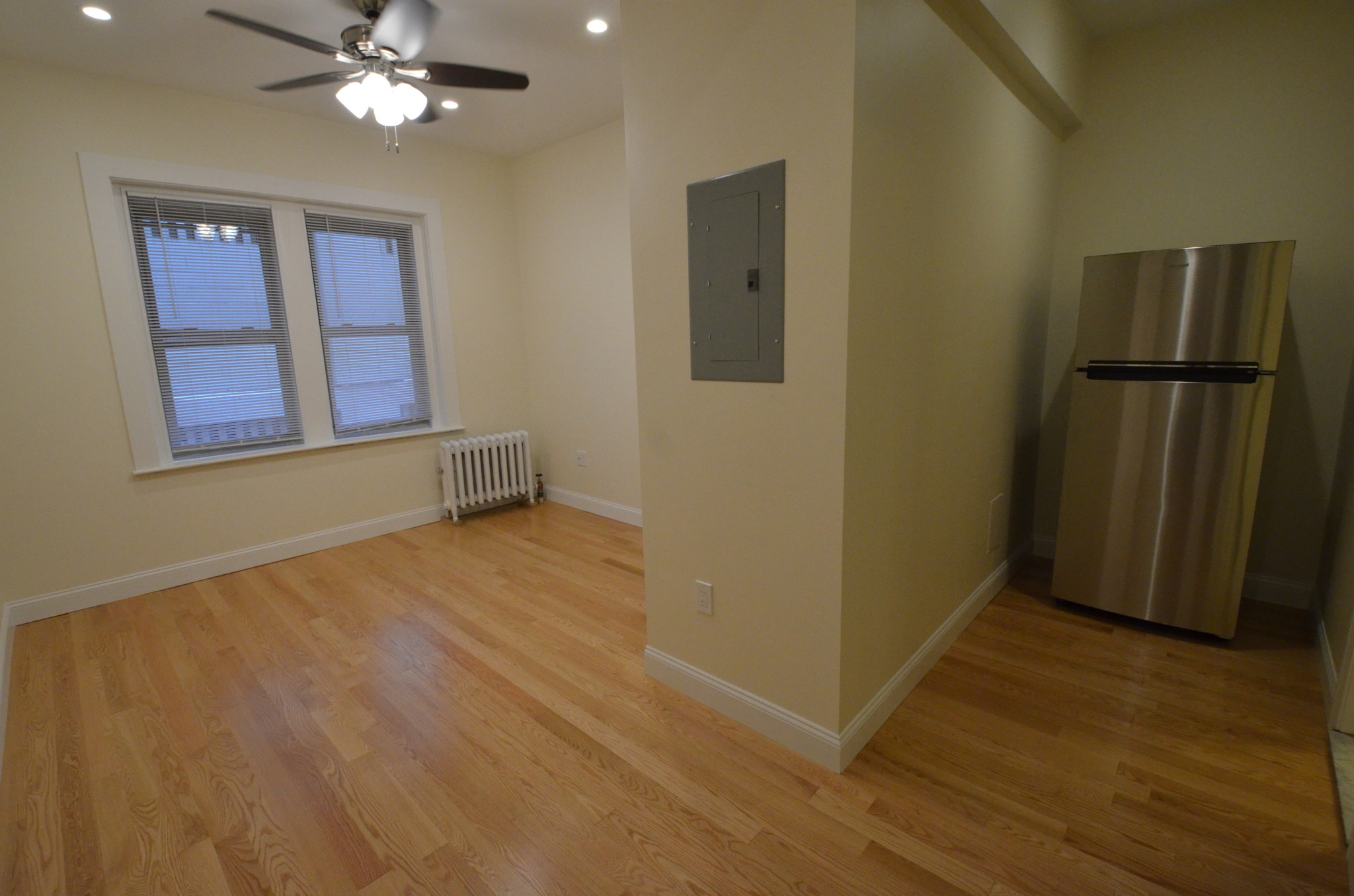Rental image