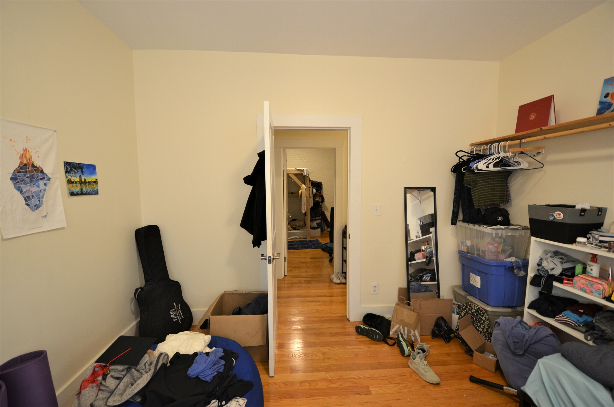 Rental image