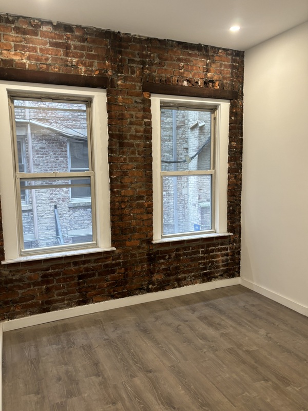 Rental image