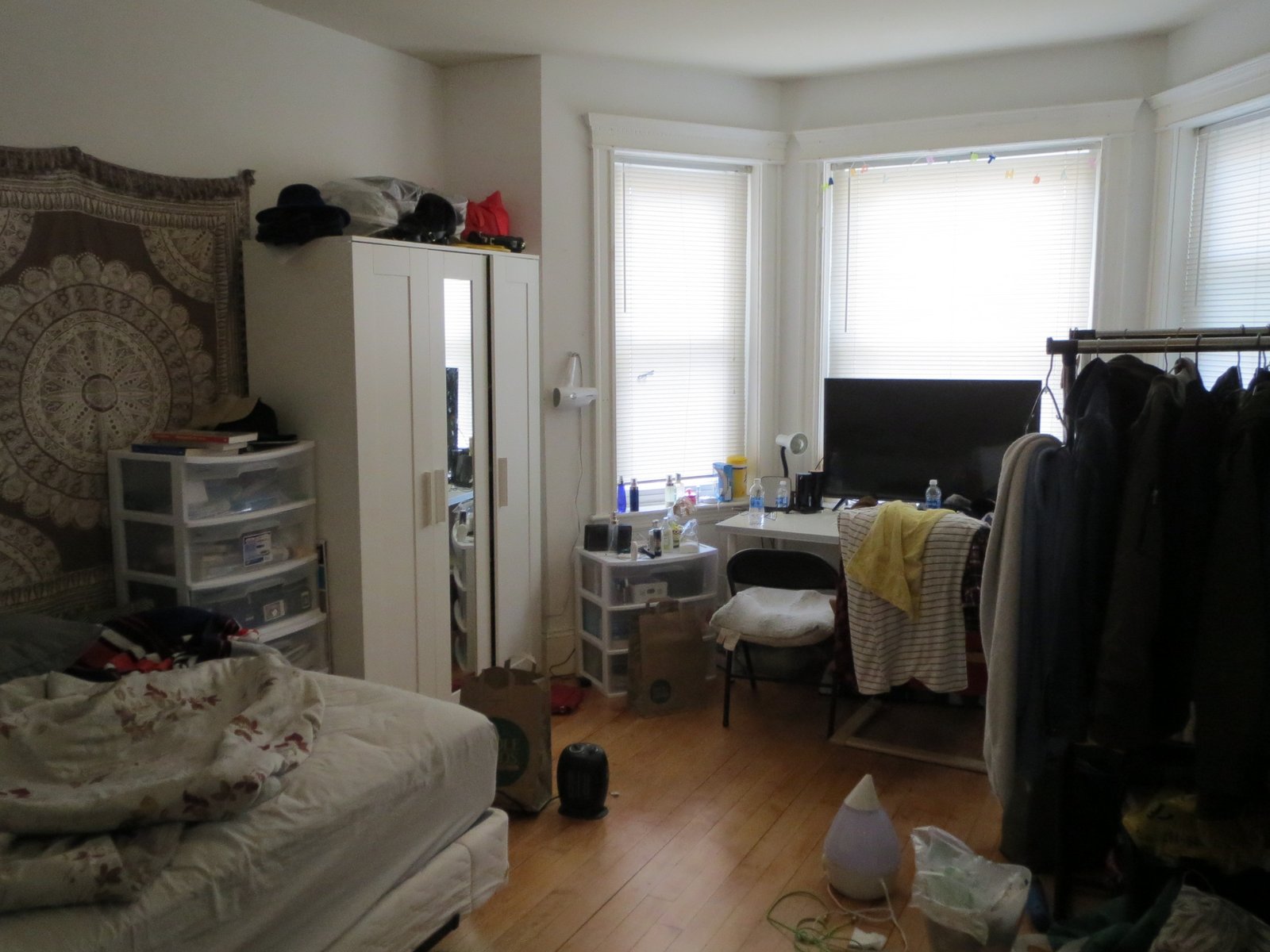 Rental image