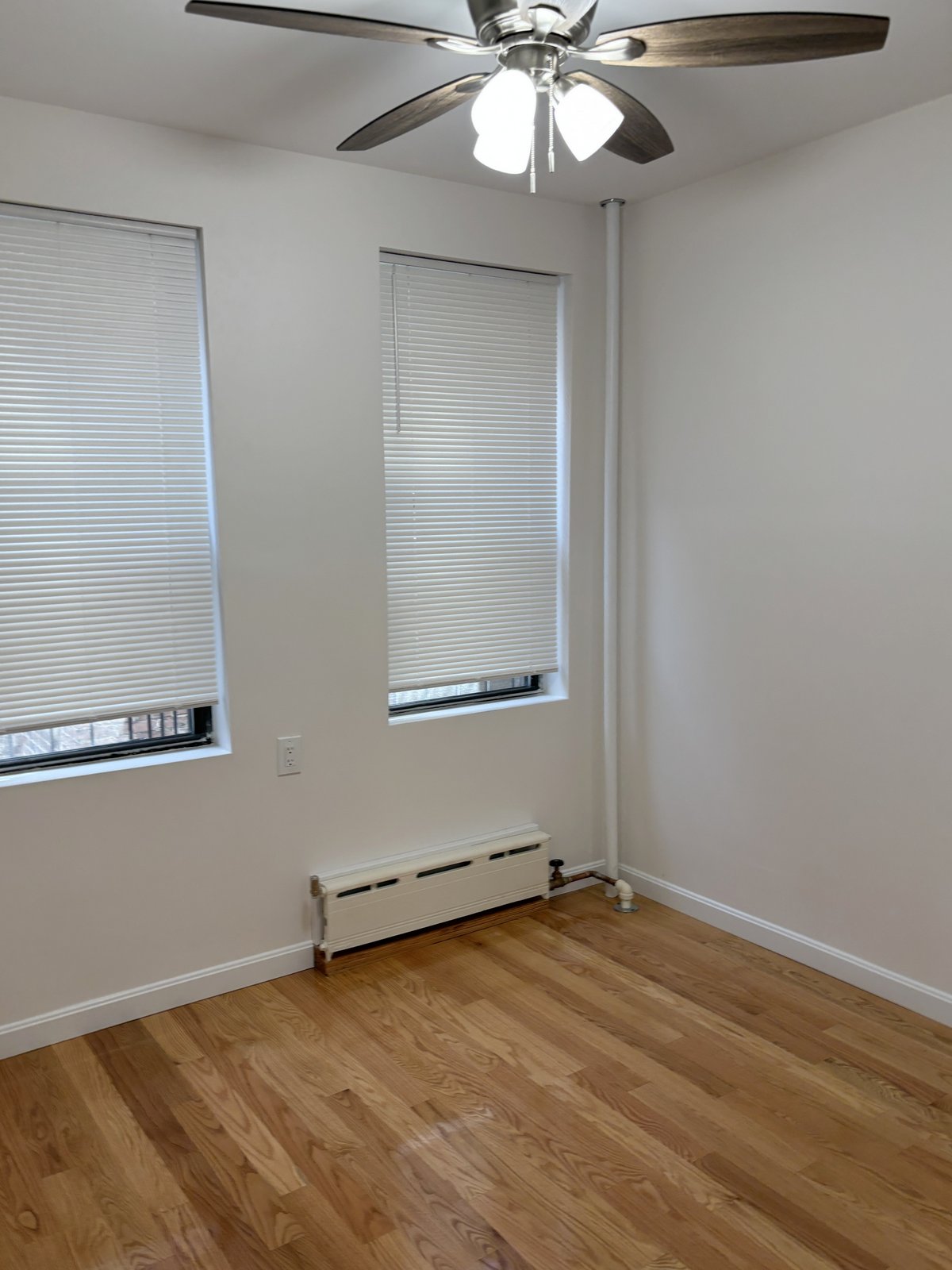 Rental image