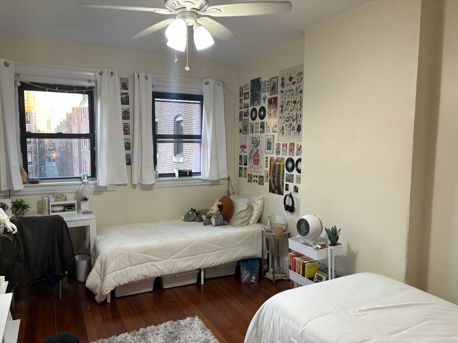 Rental image