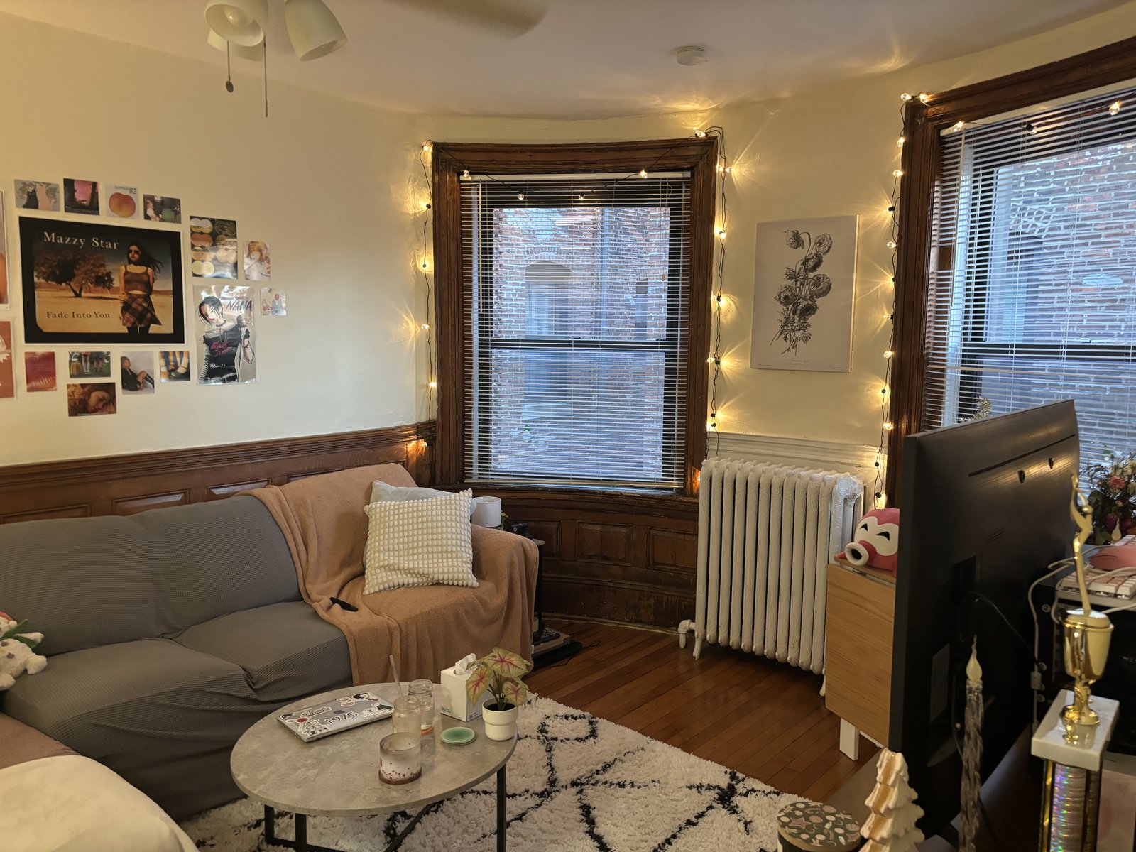 Rental image
