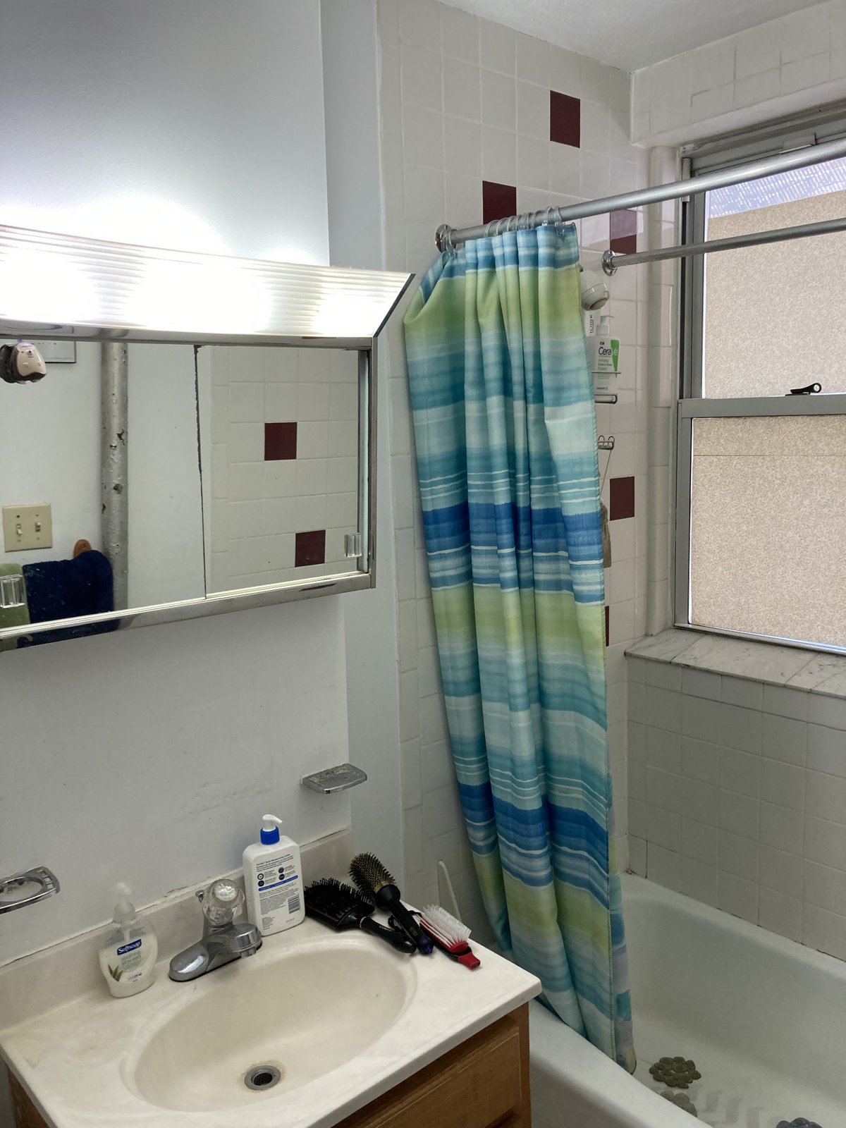 Rental image
