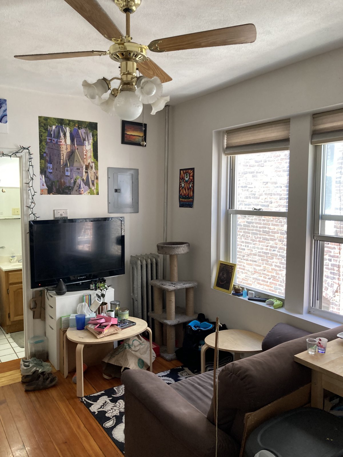 Rental image